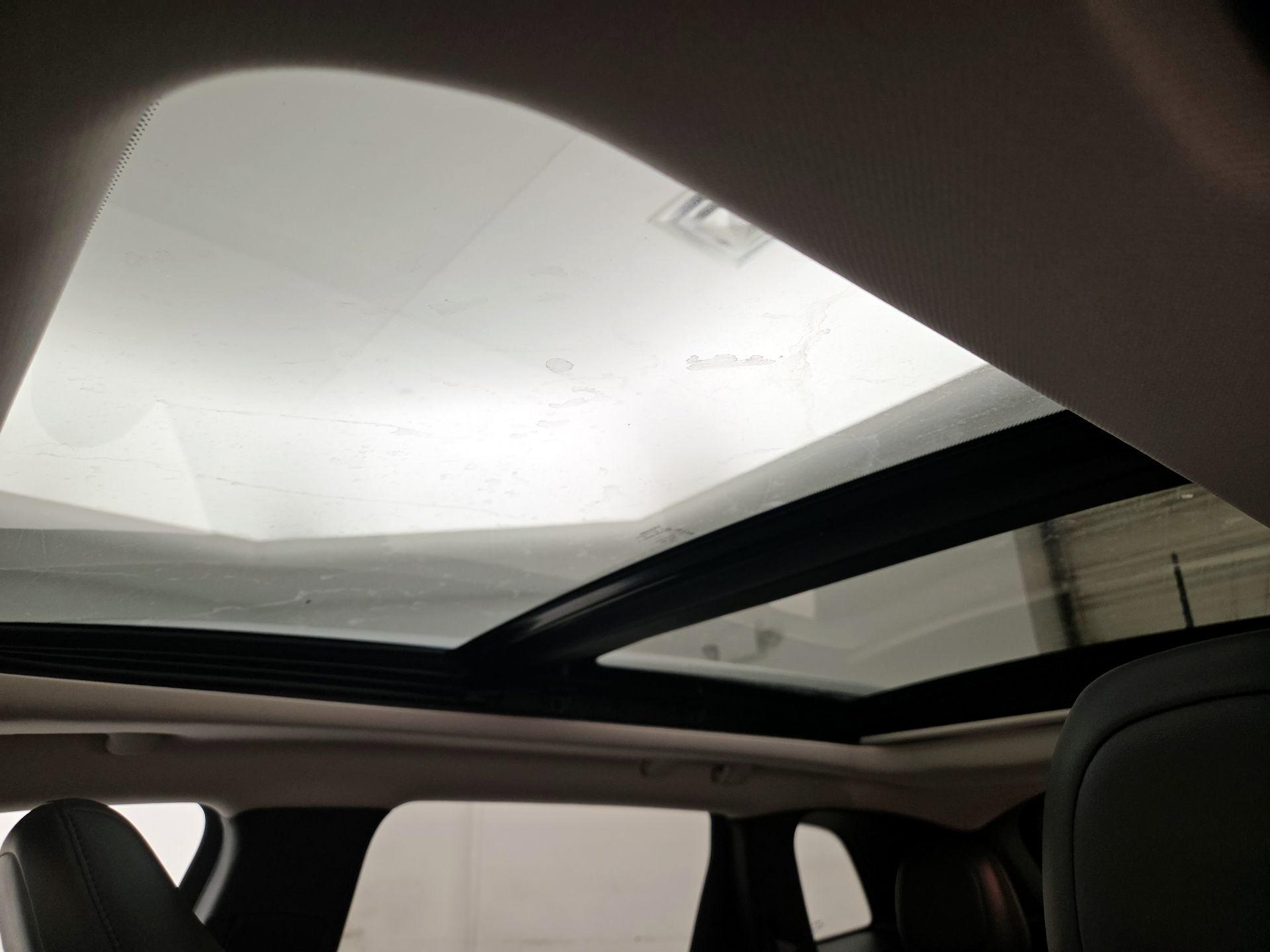 Thumbnail: 2016 Jeep Cherokee - 20