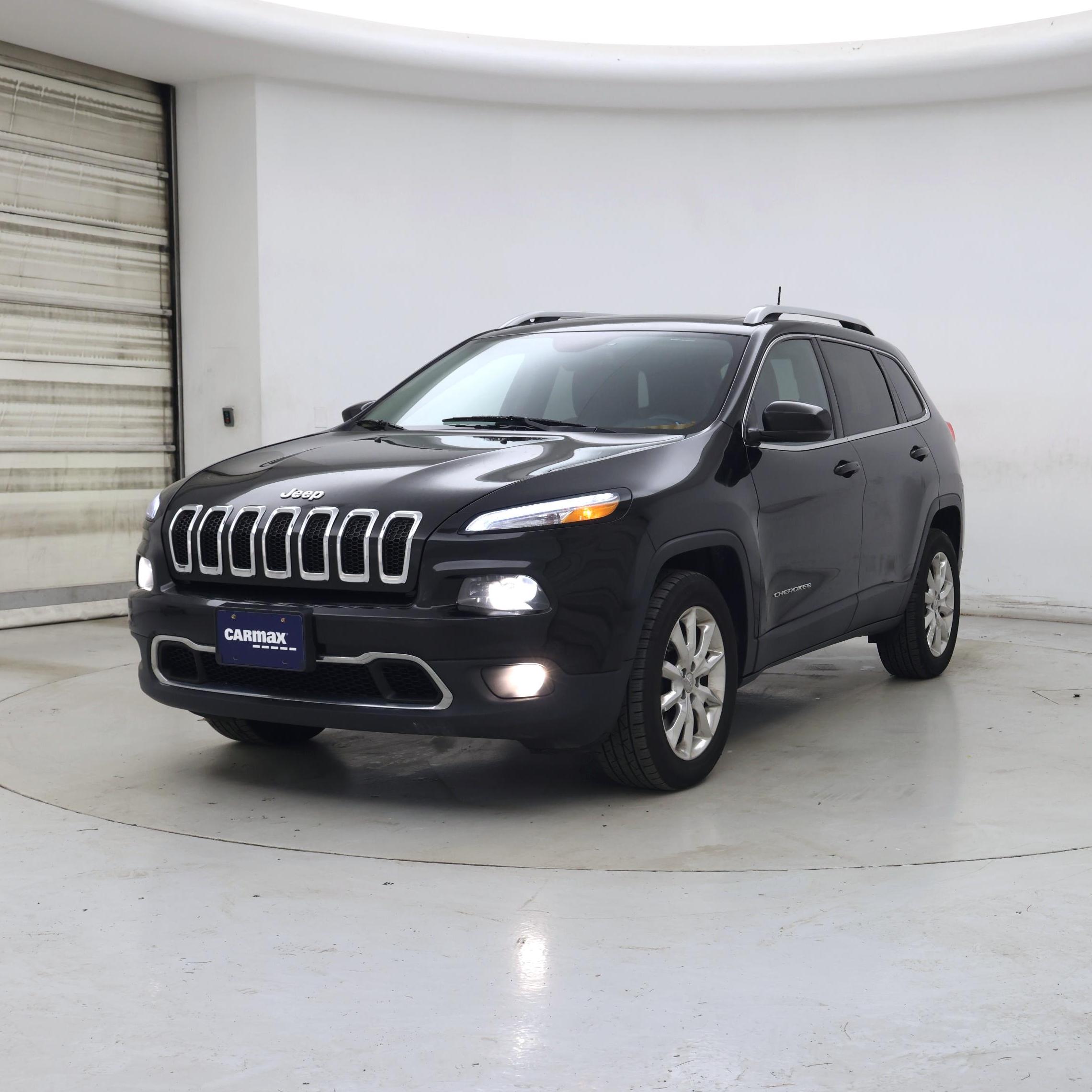 Thumbnail: 2016 Jeep Cherokee - 4