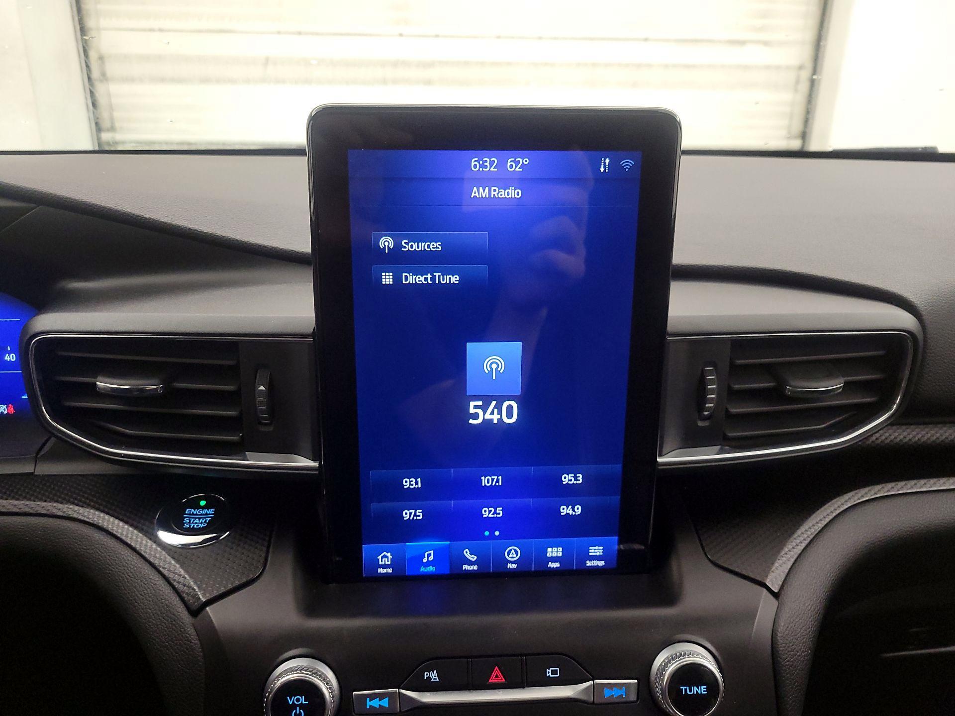 Thumbnail: 2020 Ford Explorer - 16