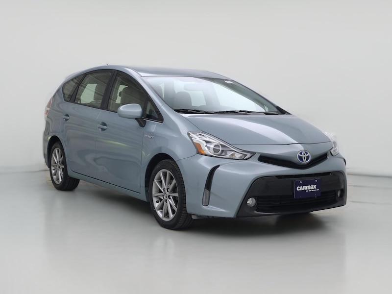 2017 Toyota Prius v Five -
                  Westborough, MA