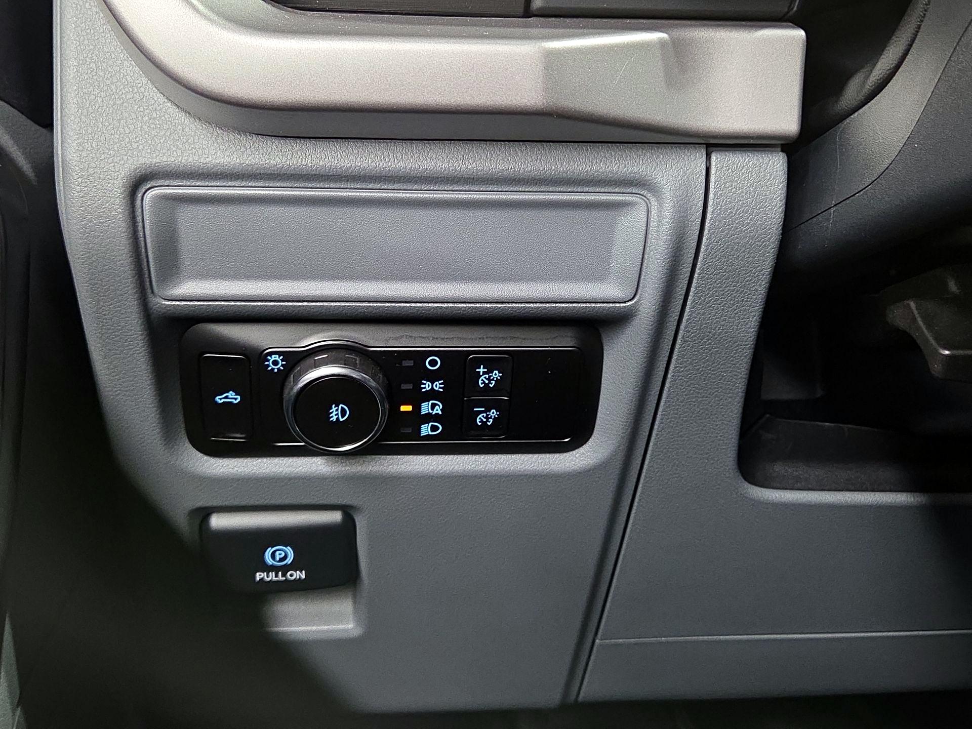 Thumbnail: 2023 Ford F-150 - 13