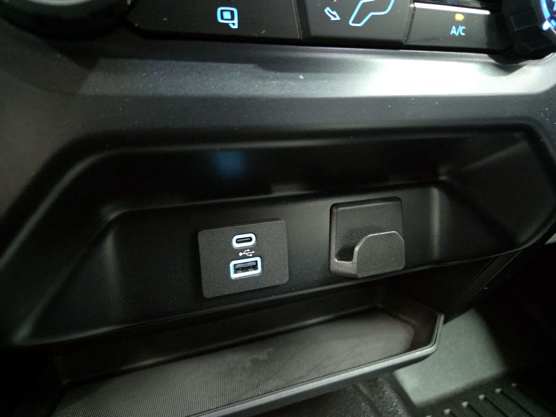 Thumbnail: 2023 Ford F-150 - 18