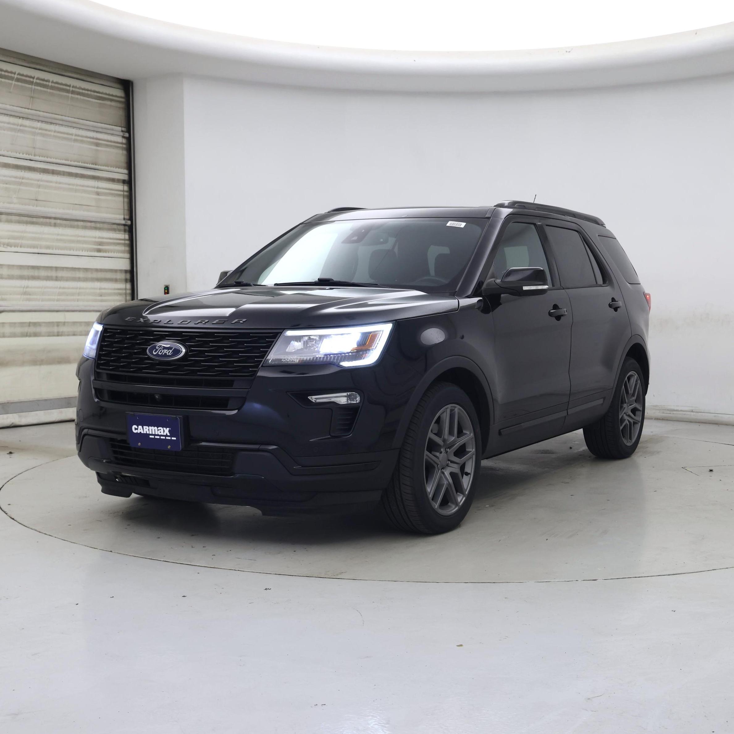 Thumbnail: 2018 Ford Explorer - 4