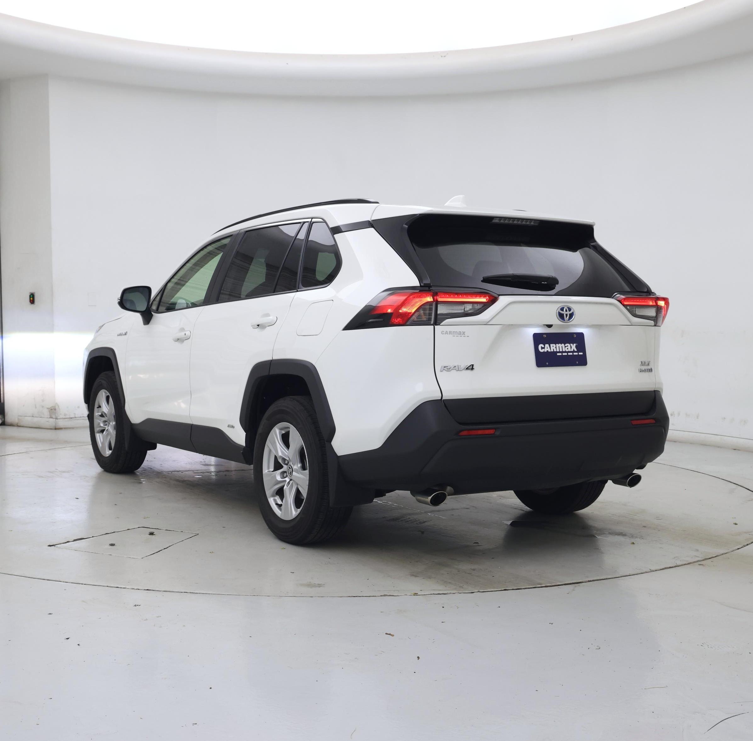 Thumbnail: 2021 Toyota RAV4 - 2