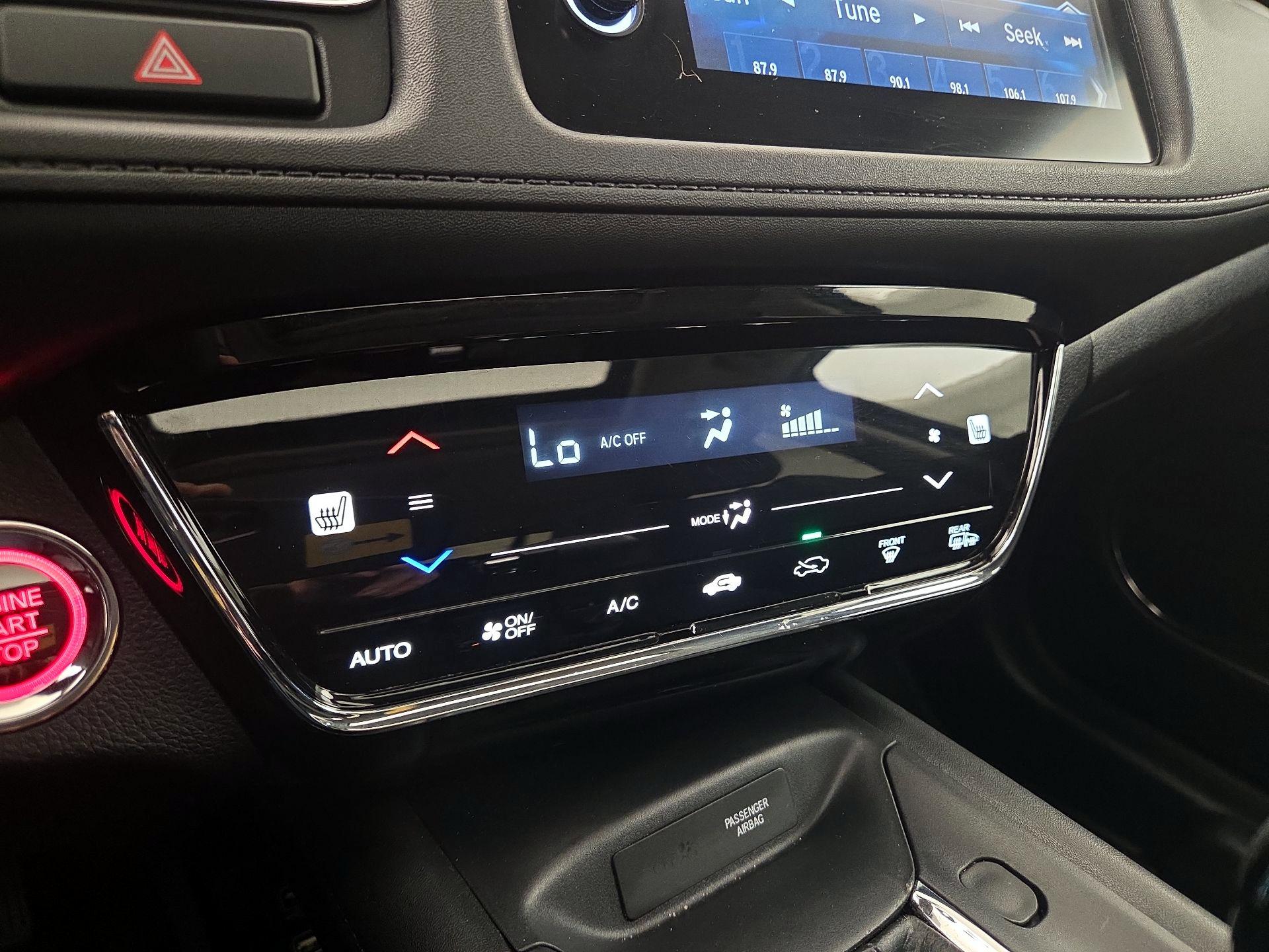 Thumbnail: 2019 Honda HR-V - 16