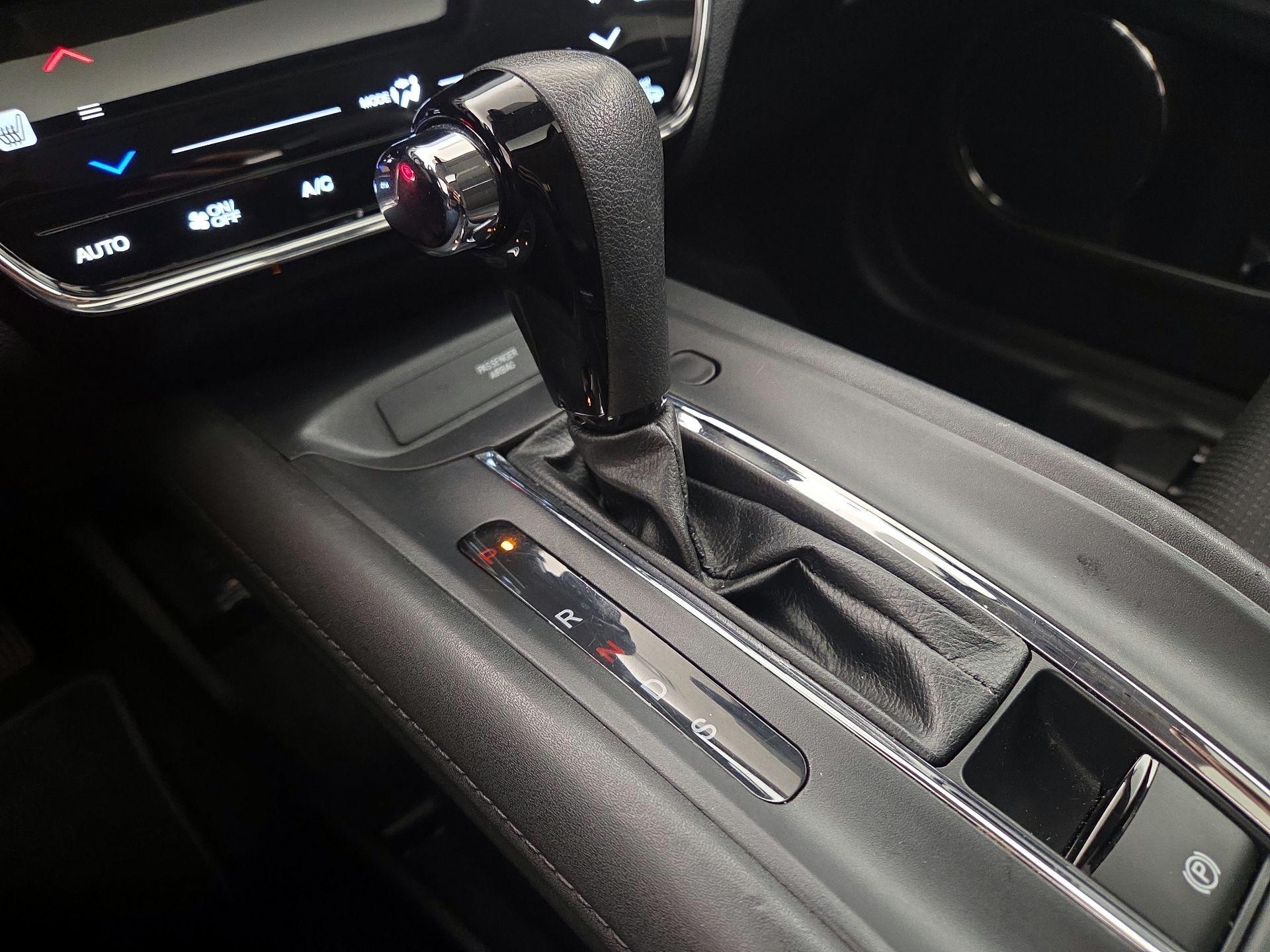 Thumbnail: 2019 Honda HR-V - 17