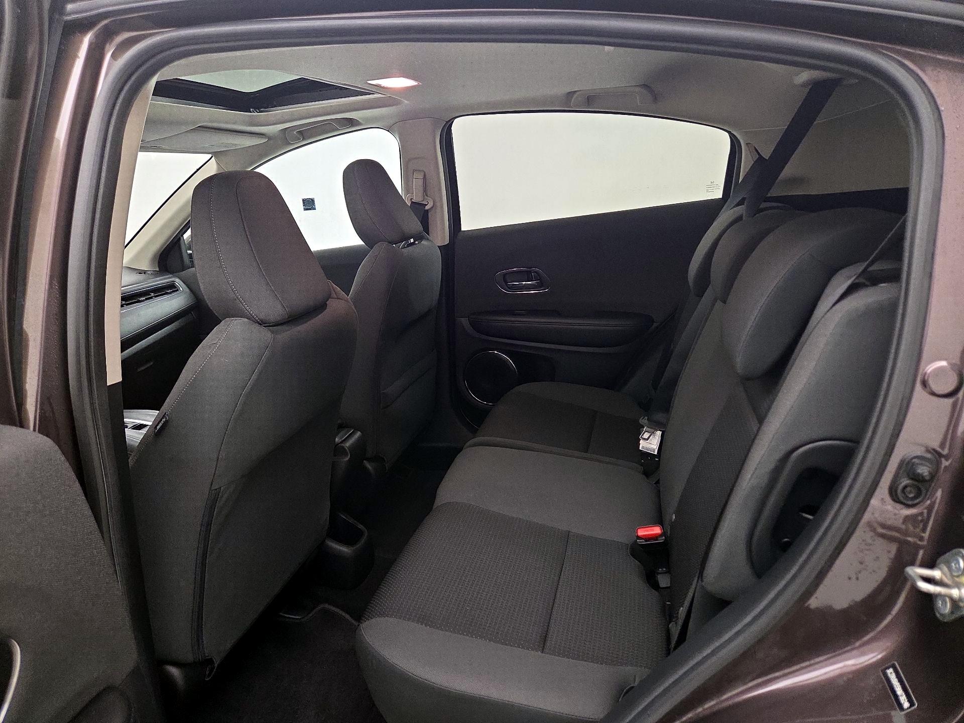 Thumbnail: 2019 Honda HR-V - 20