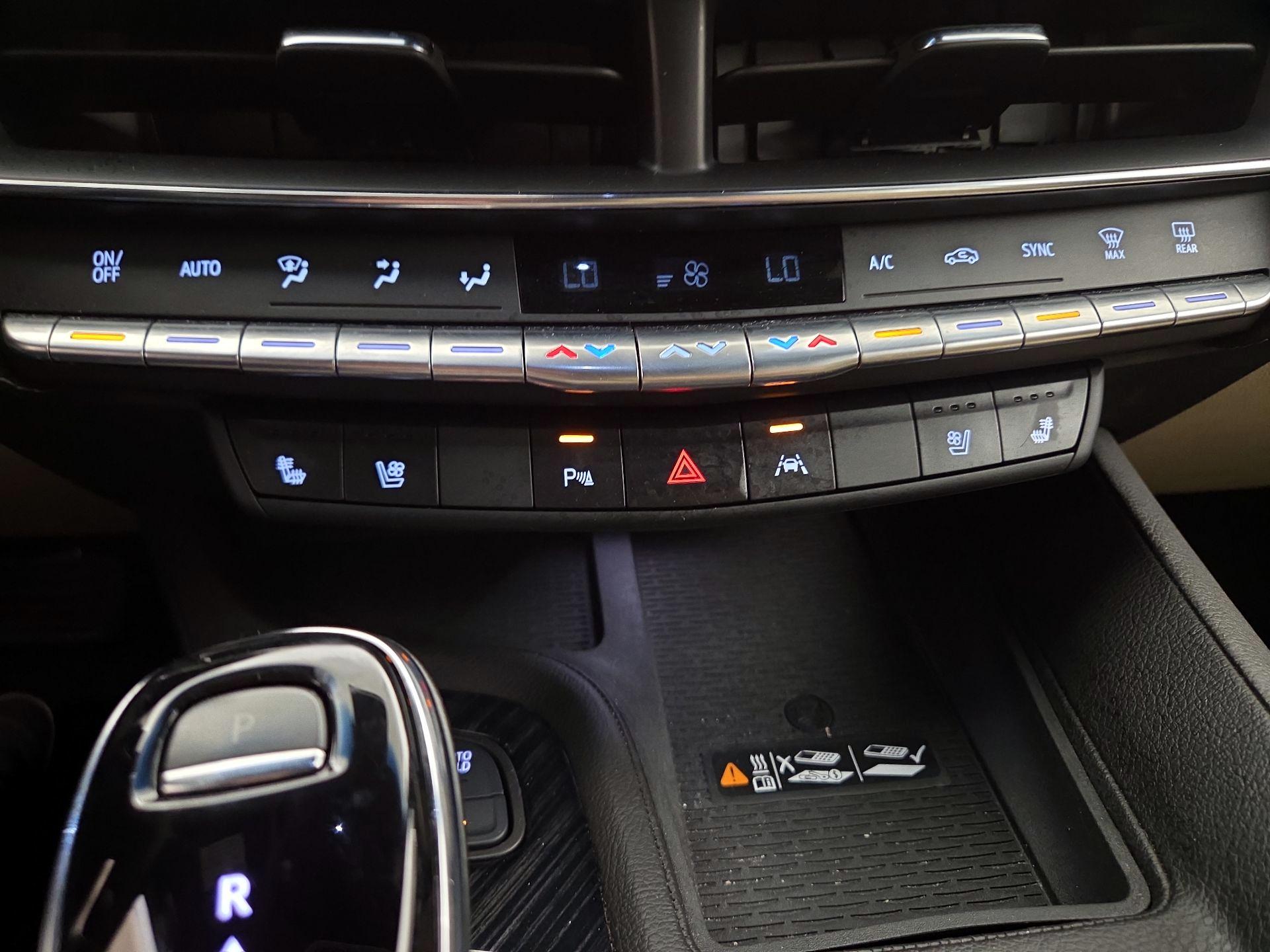 Thumbnail: 2023 Cadillac CT5 - 16