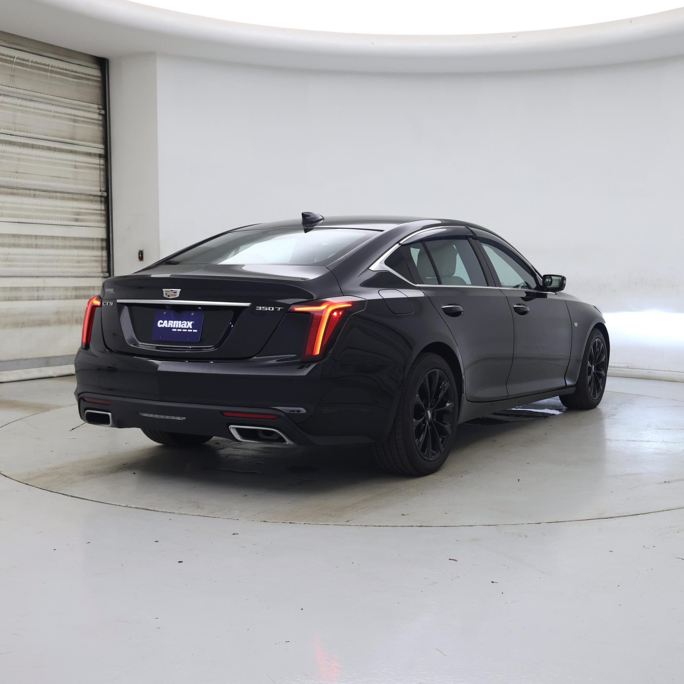 Thumbnail: 2023 Cadillac CT5 - 8
