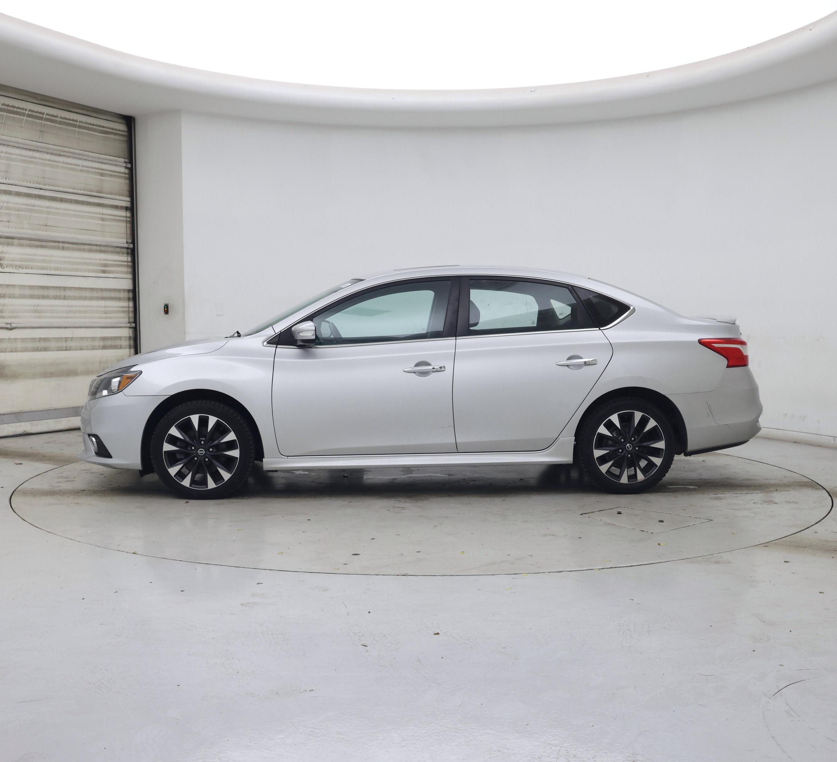Thumbnail: 2017 Nissan Sentra - 3