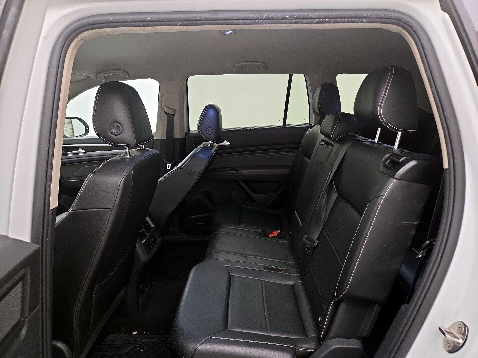 Thumbnail: 2021 Volkswagen Atlas - 19