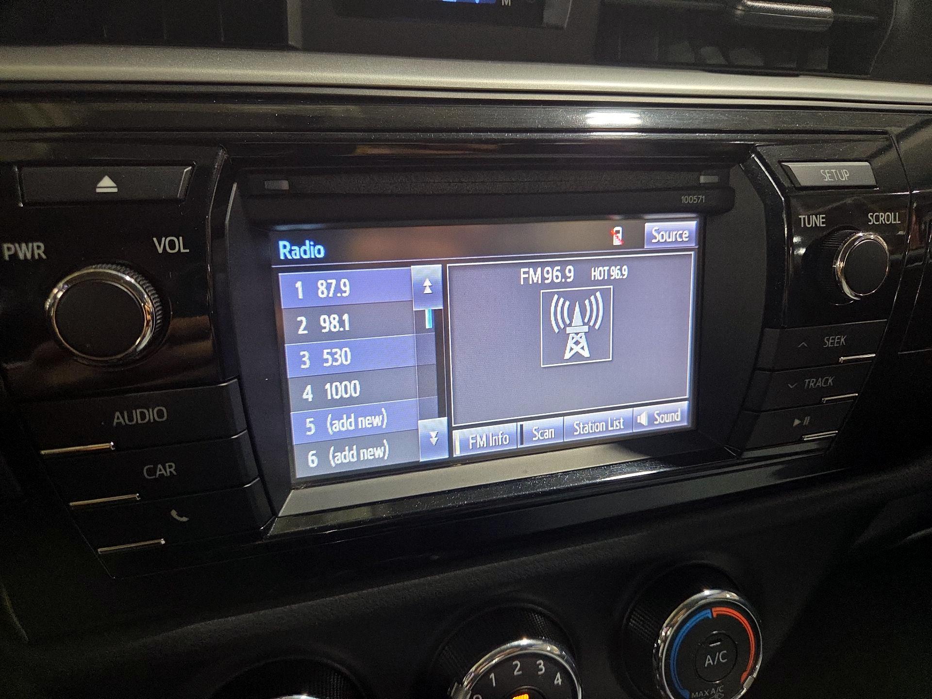 Thumbnail: 2016 Toyota Corolla - 14