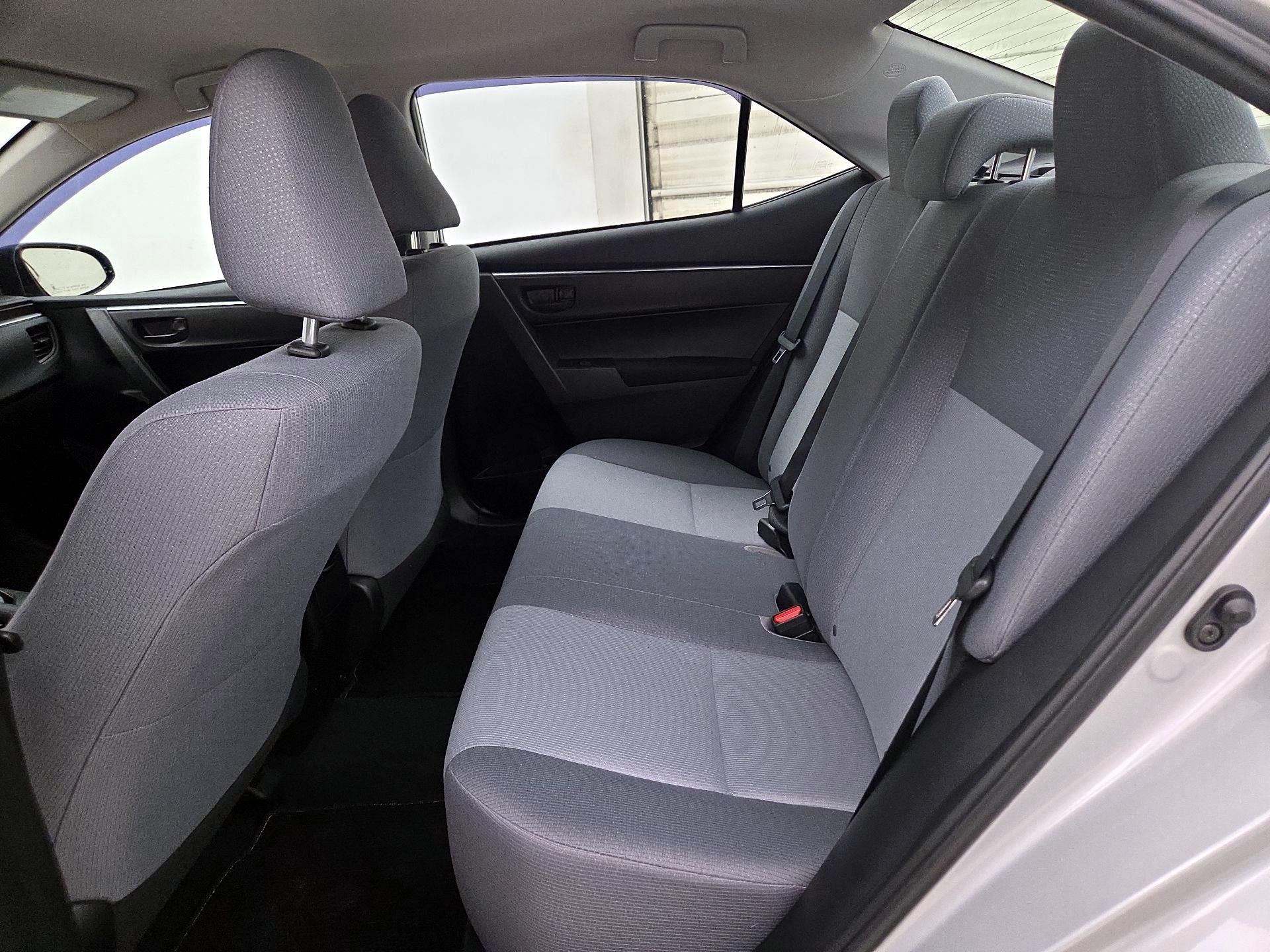 Thumbnail: 2016 Toyota Corolla - 18