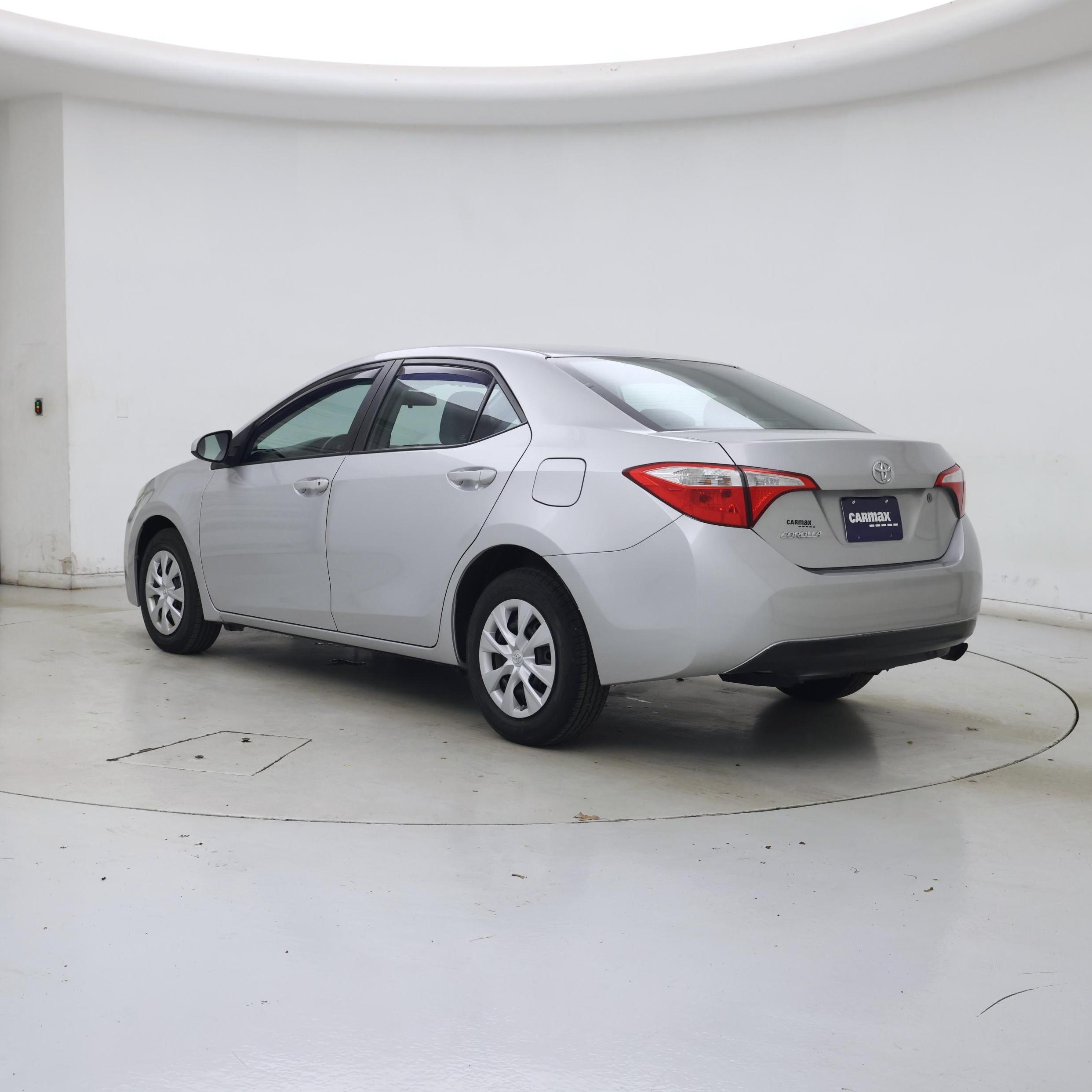 Thumbnail: 2016 Toyota Corolla - 2