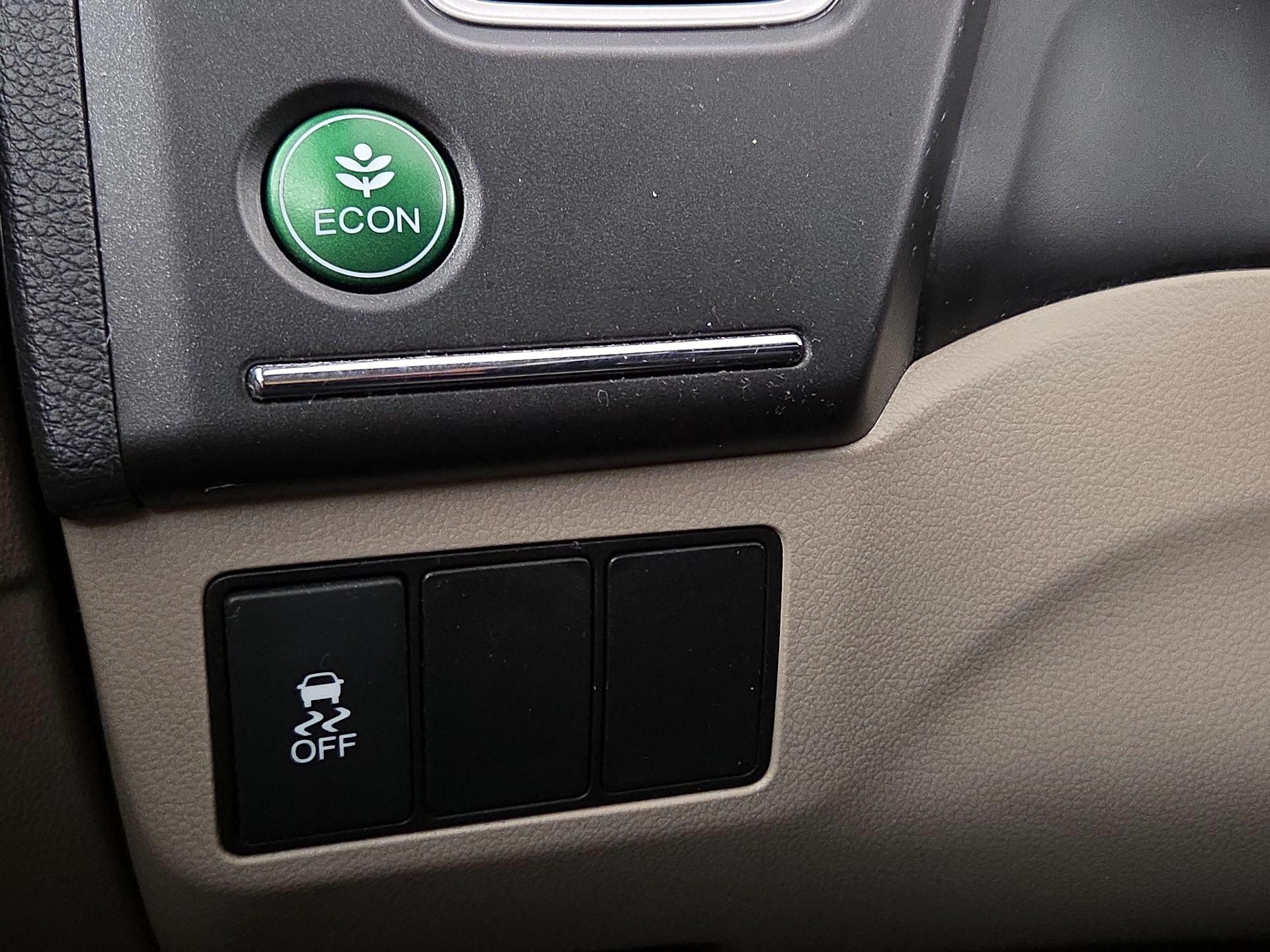 Thumbnail: 2014 Honda Civic - 13