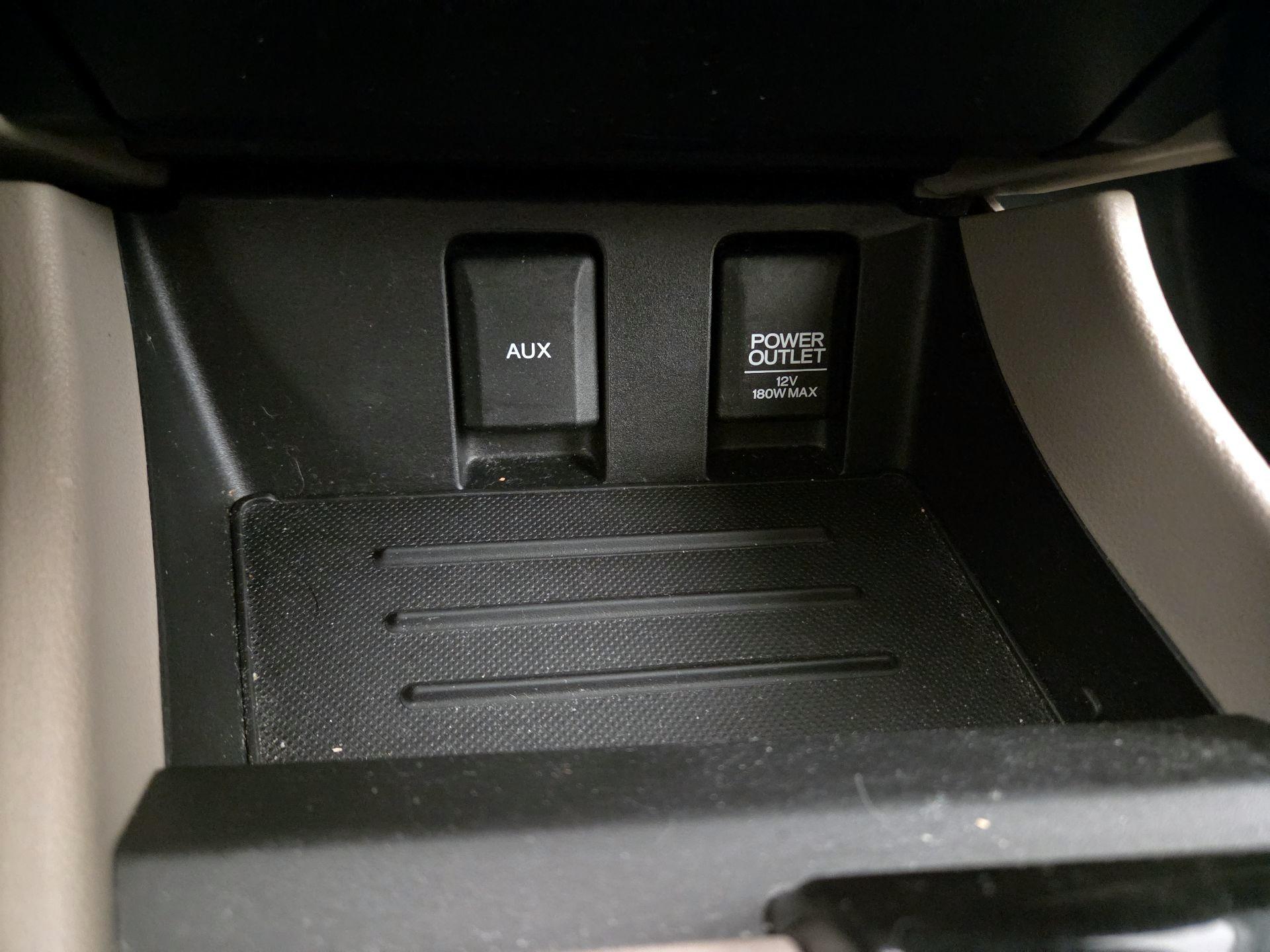 Thumbnail: 2014 Honda Civic - 18