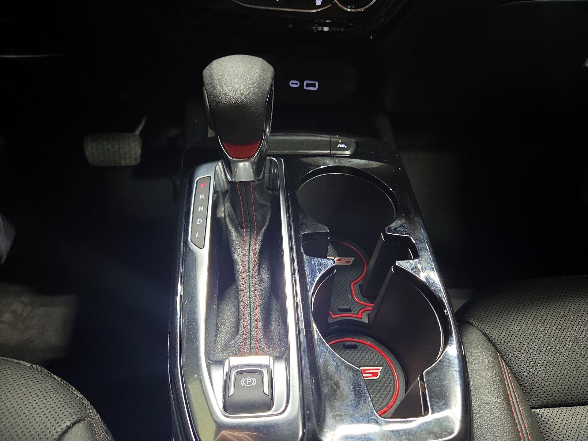 Thumbnail: 2025 Chevrolet Trax - 17