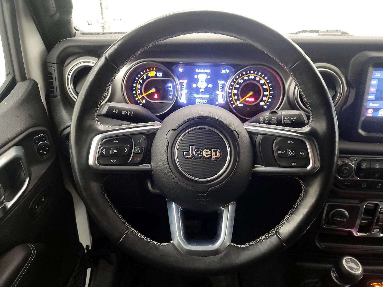 2020 Jeep Wrangler Unlimited Sahara - Photo 11
