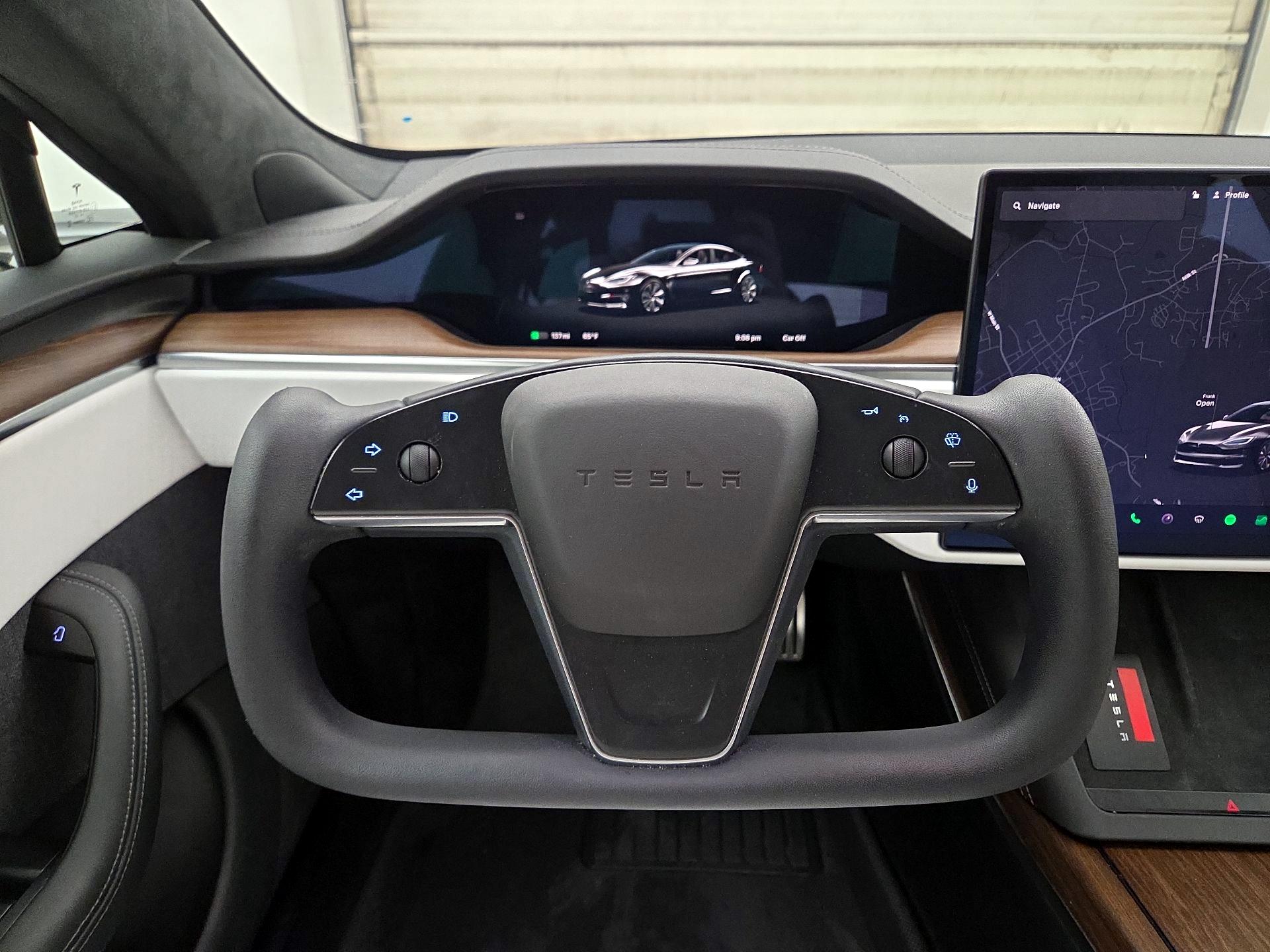 Thumbnail: 2022 Tesla Model S - 10