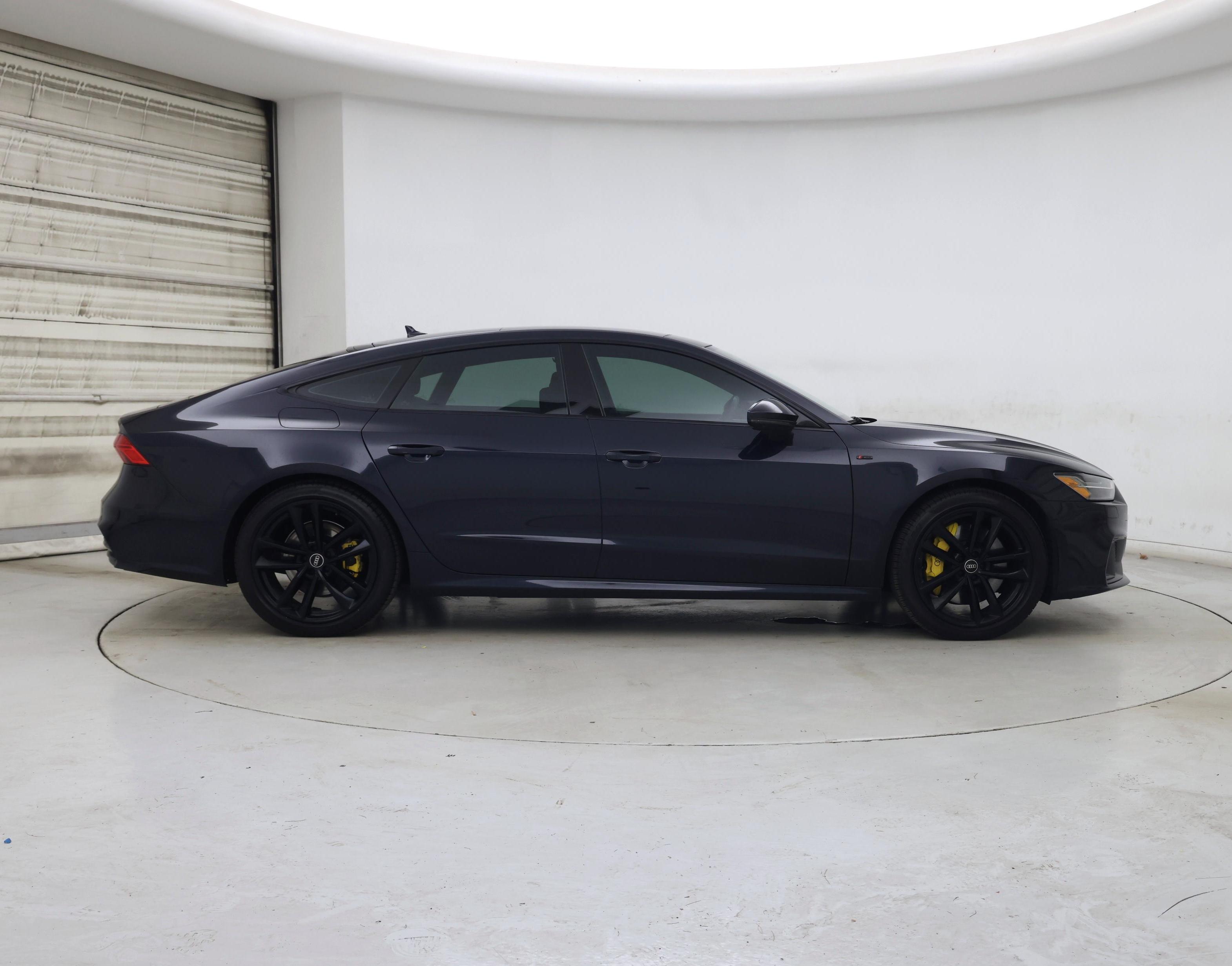 Thumbnail: 2021 Audi A7 - 7