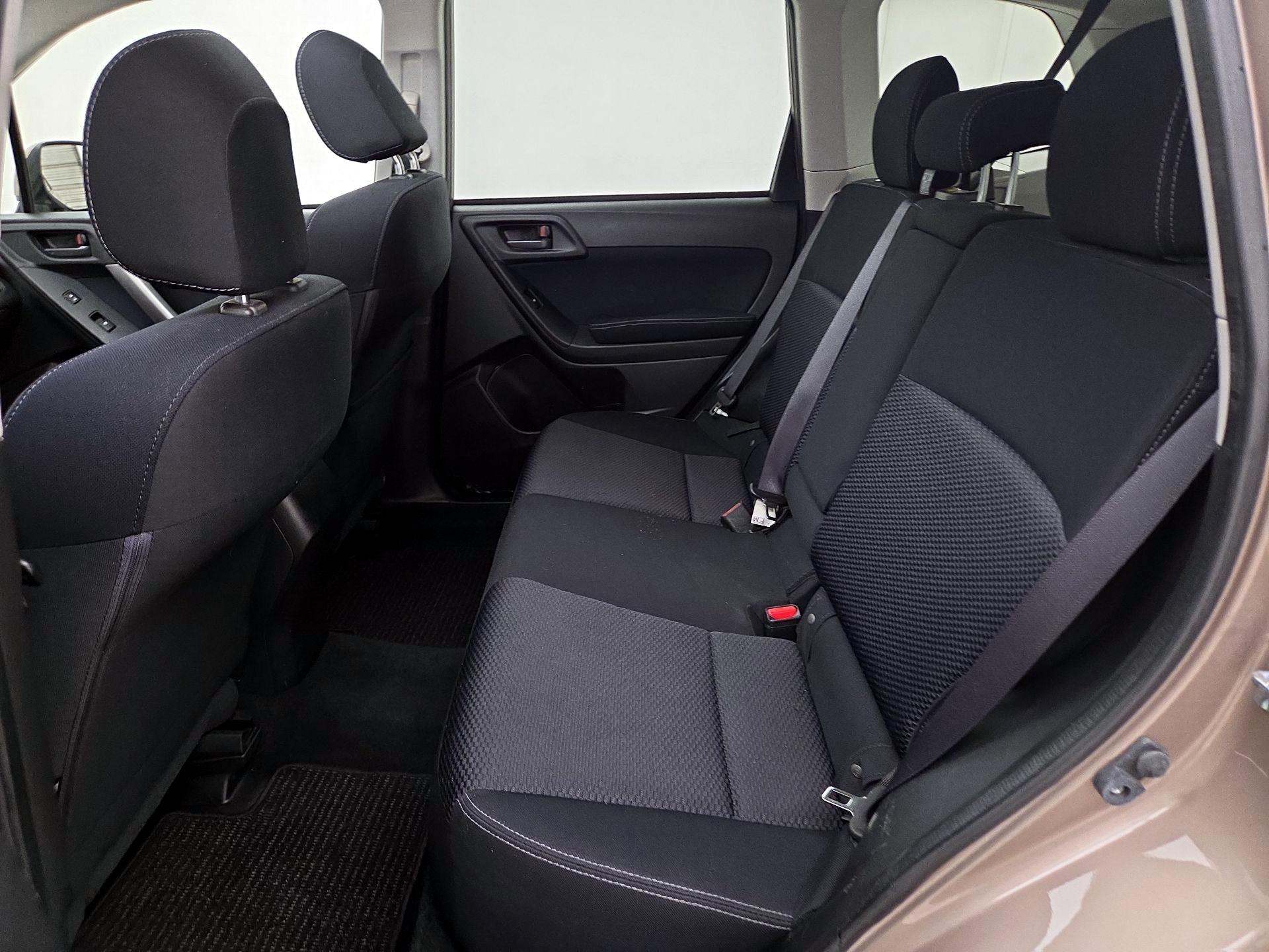 Thumbnail: 2015 Subaru Forester - 19