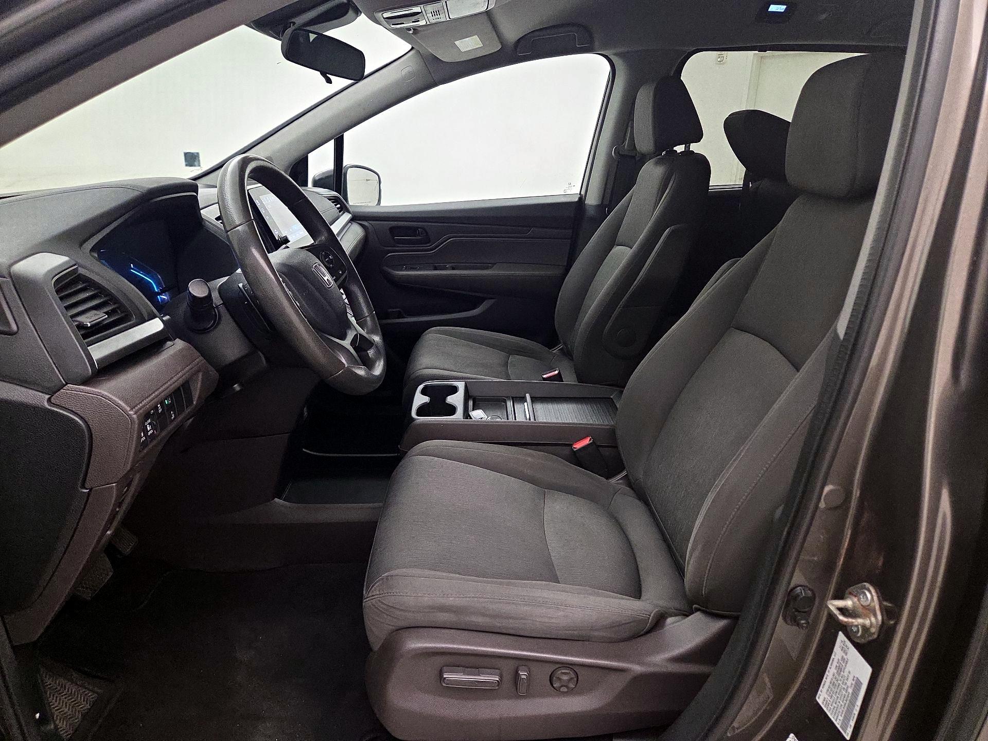 Thumbnail: 2020 Honda Odyssey - 11