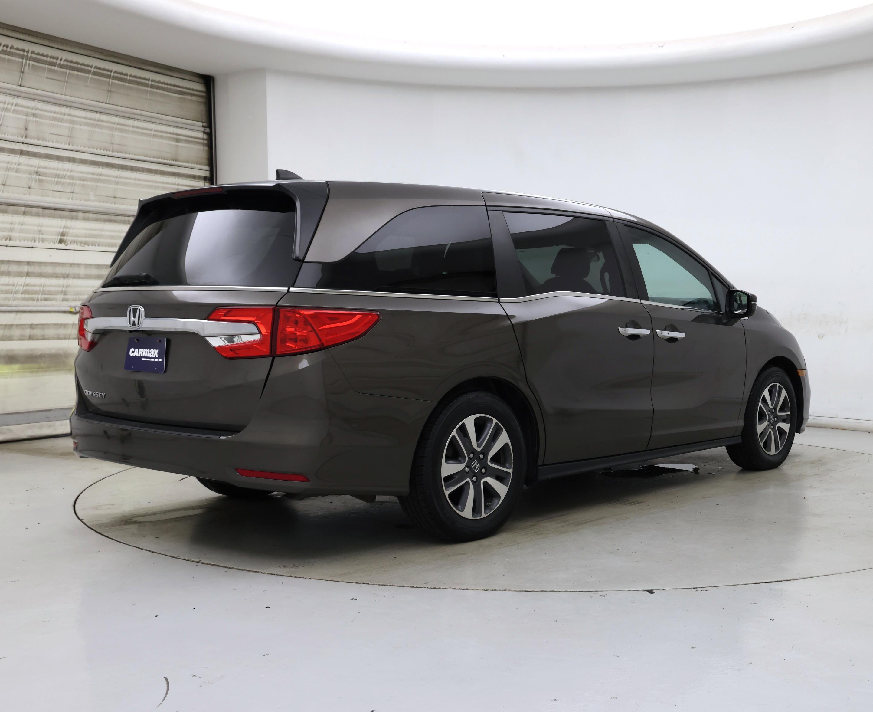 Thumbnail: 2020 Honda Odyssey - 8