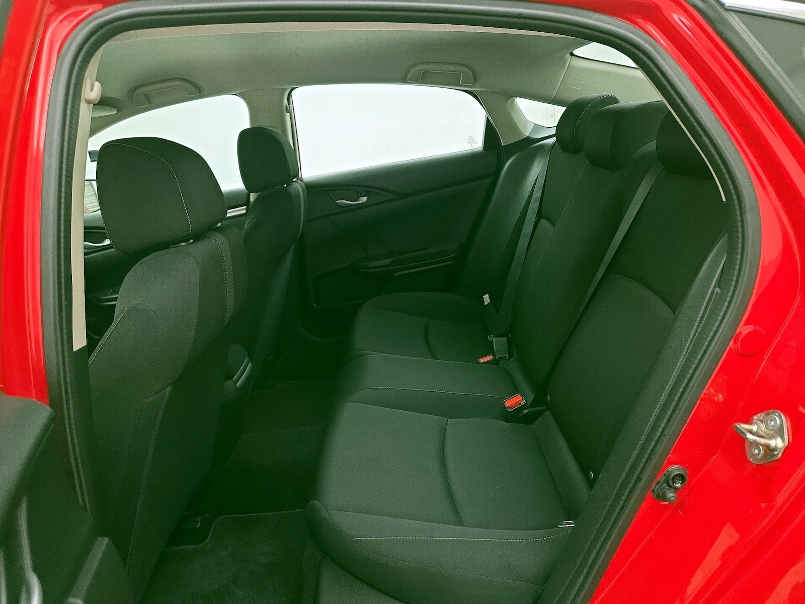 2018 Honda Civic LX - Photo 19