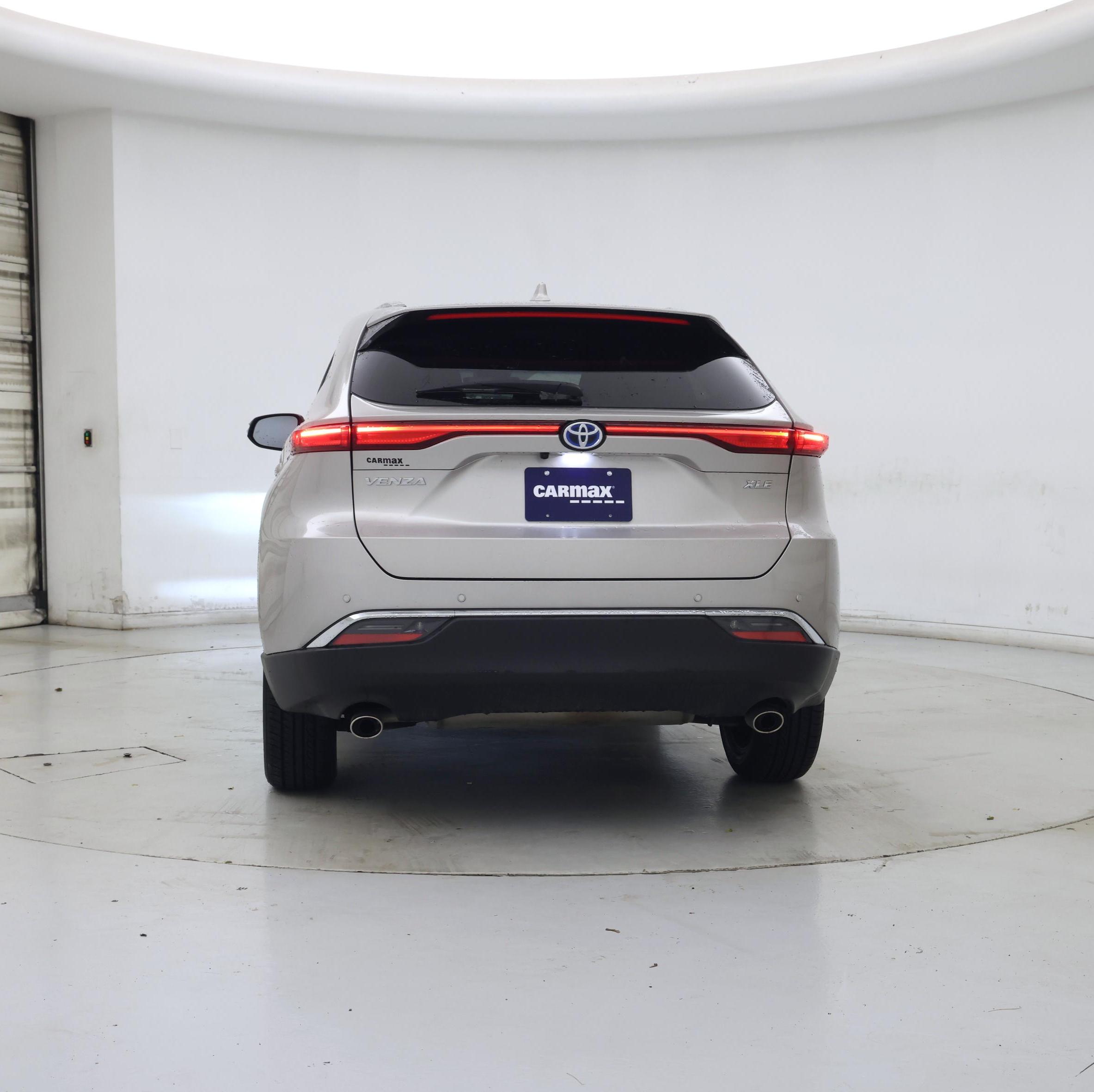 Thumbnail: 2023 Toyota Venza - 6