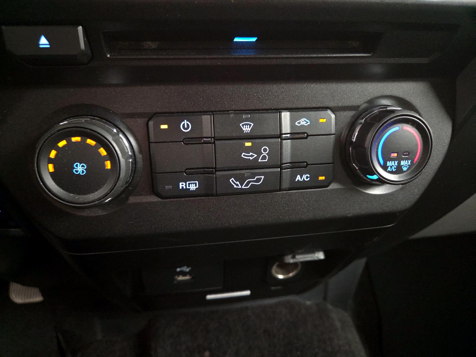 Thumbnail: 2018 Ford F-150 - 16