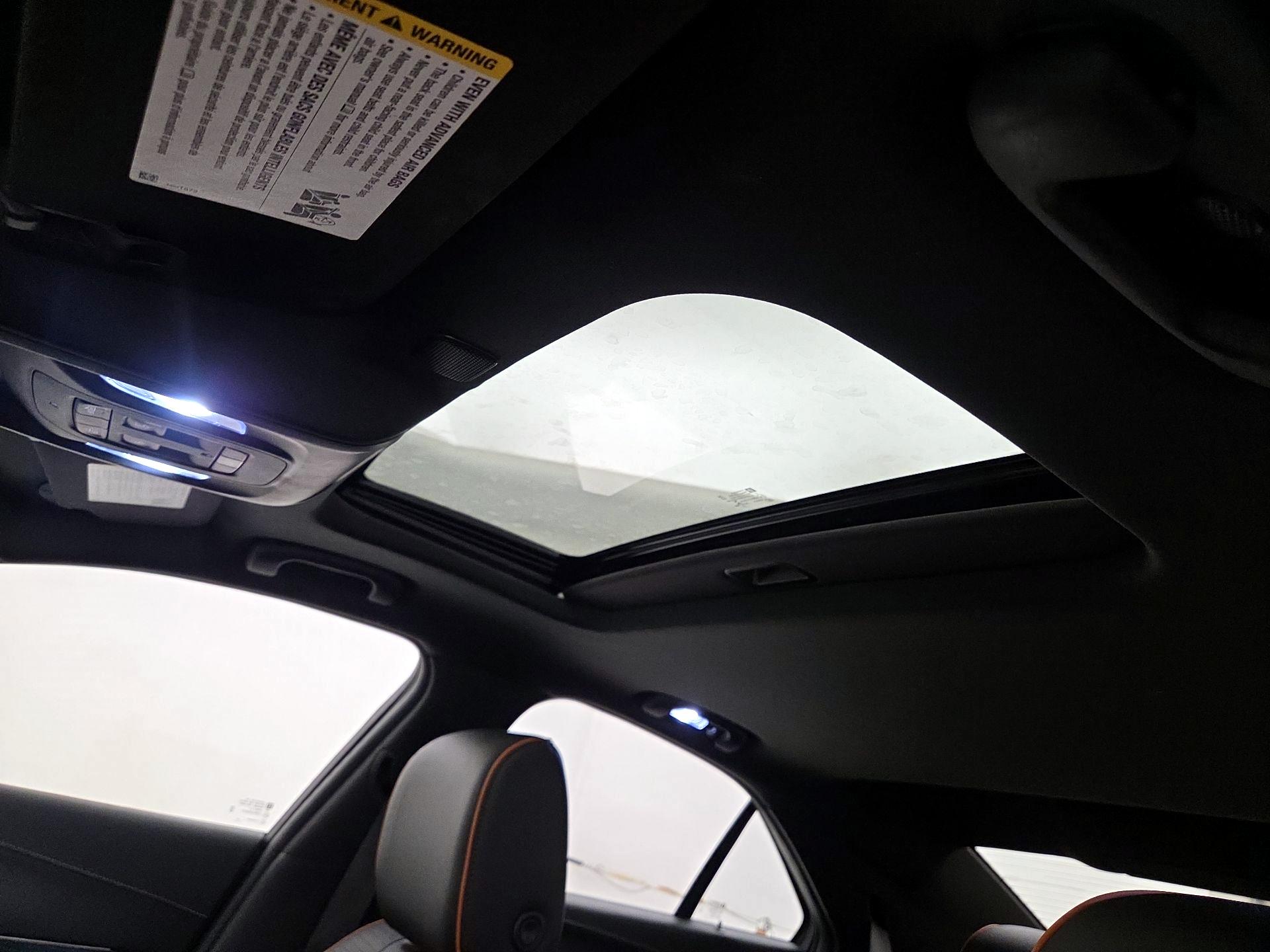 Thumbnail: 2022 Cadillac CT4 - 19