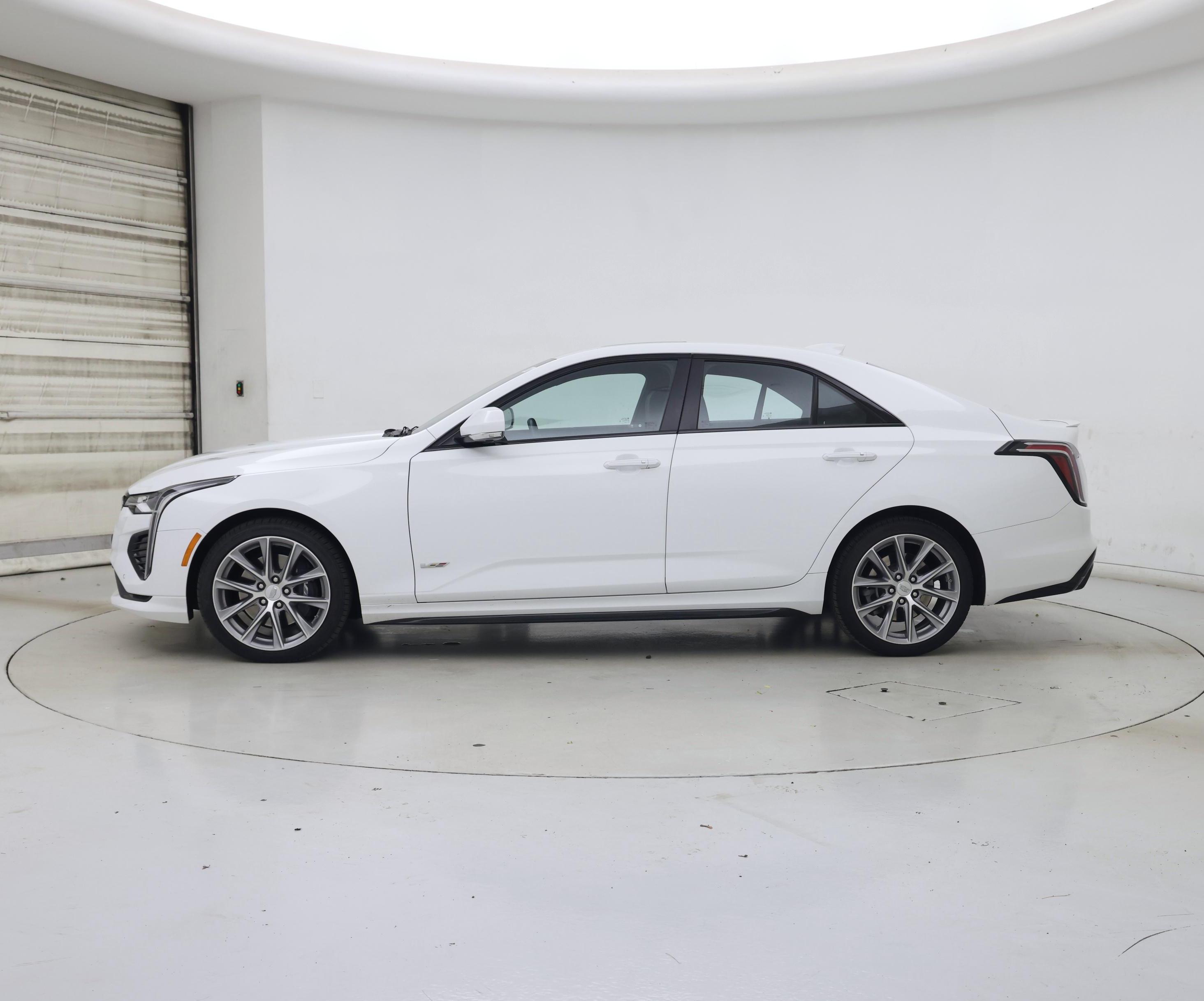 Thumbnail: 2022 Cadillac CT4 - 3