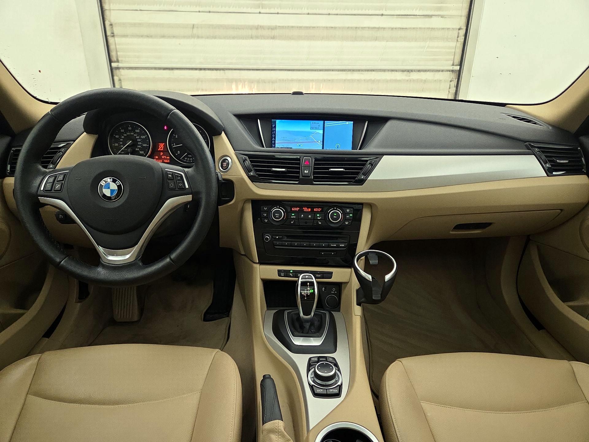 Thumbnail: 2015 BMW X1 - 9