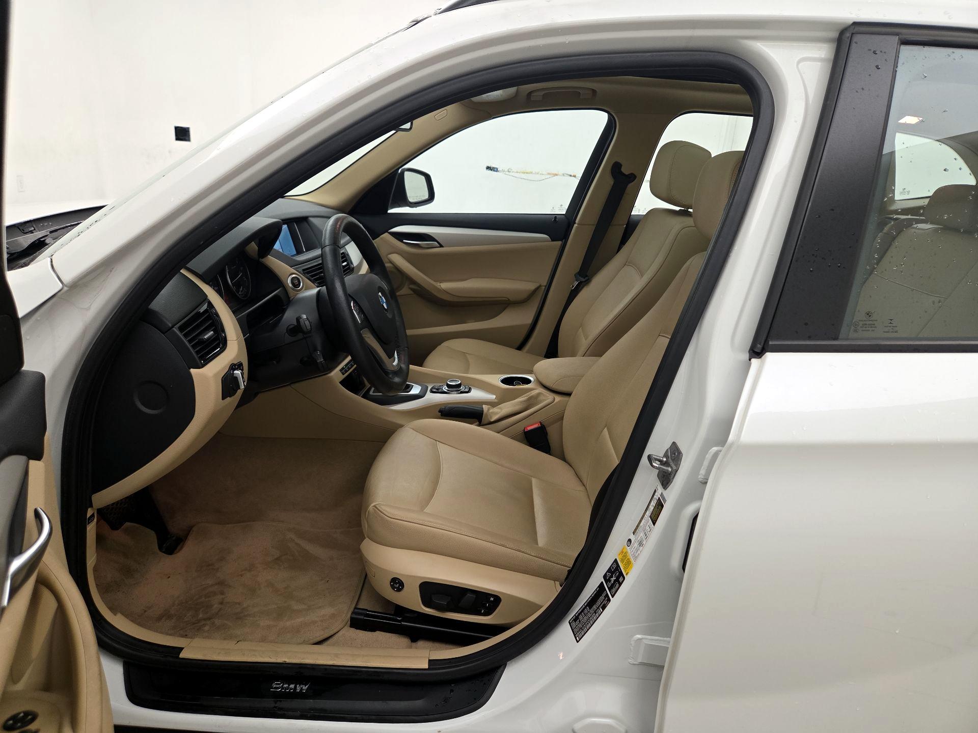 Thumbnail: 2015 BMW X1 - 11