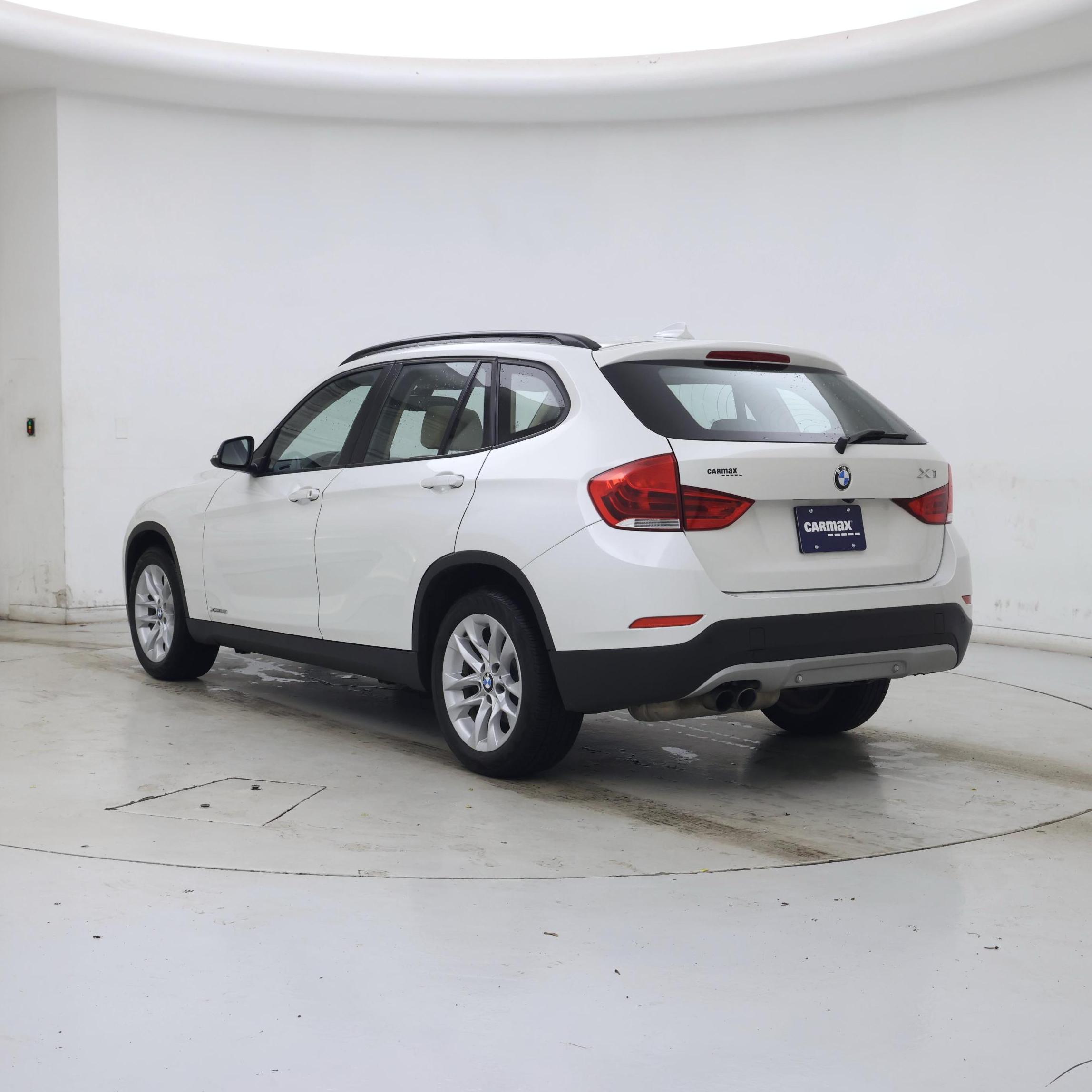 Thumbnail: 2015 BMW X1 - 2