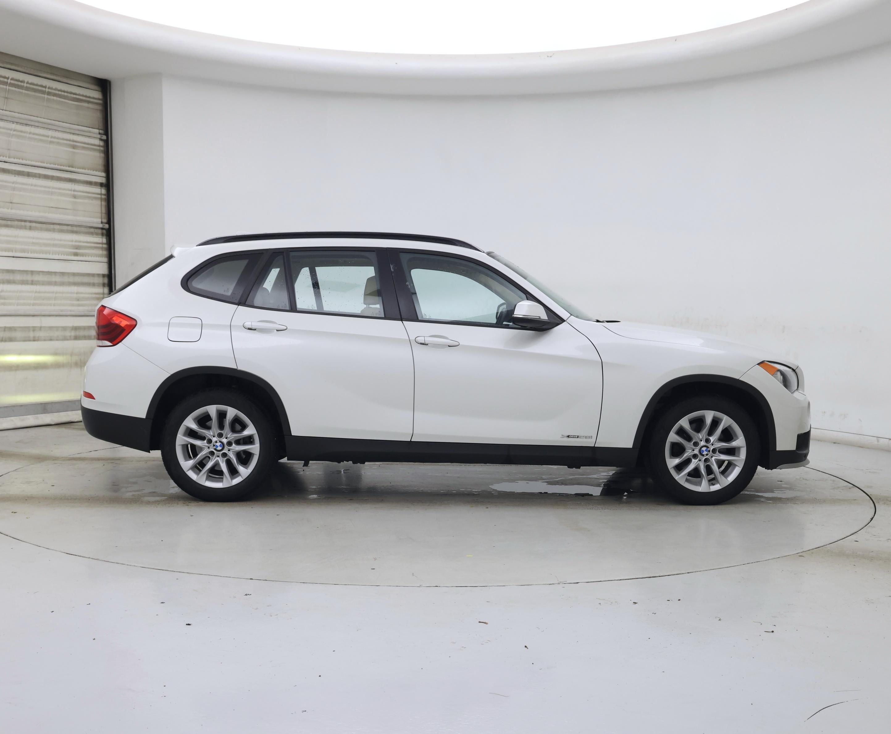 Thumbnail: 2015 BMW X1 - 7