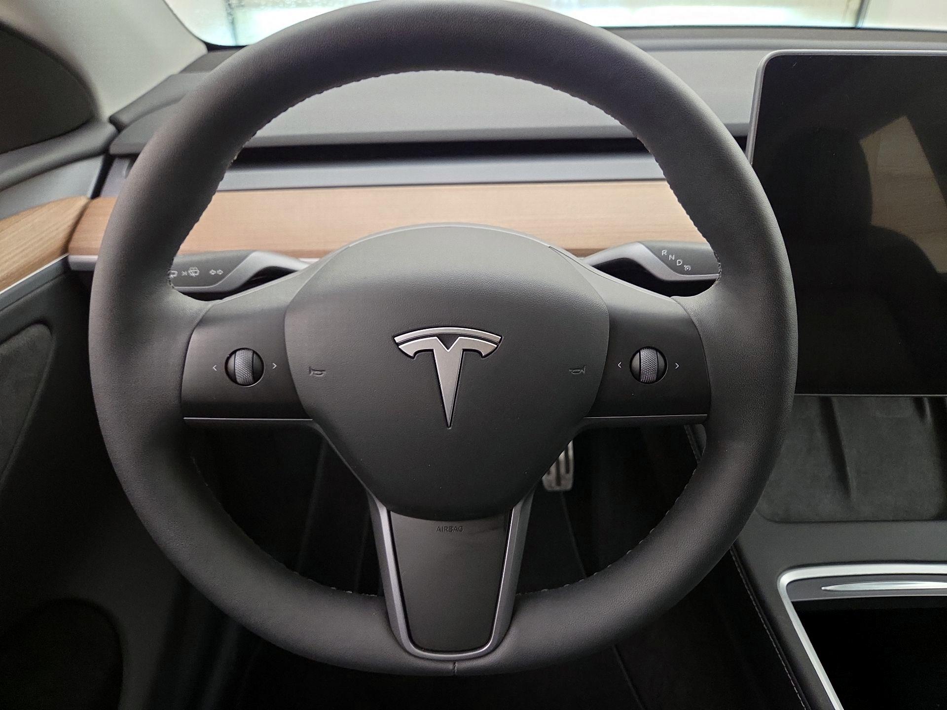 Thumbnail: 2024 Tesla Model Y - 10