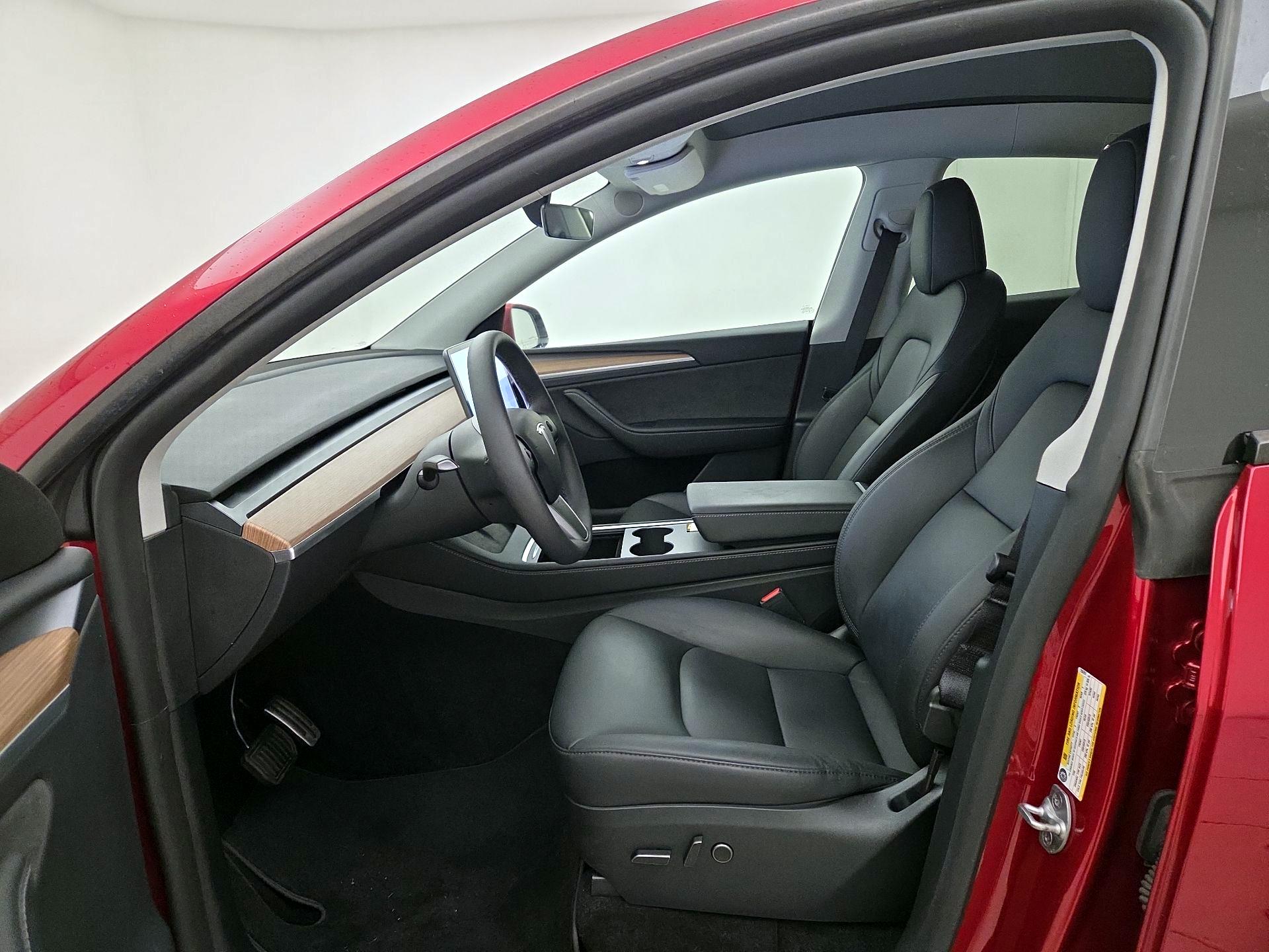 Thumbnail: 2024 Tesla Model Y - 11