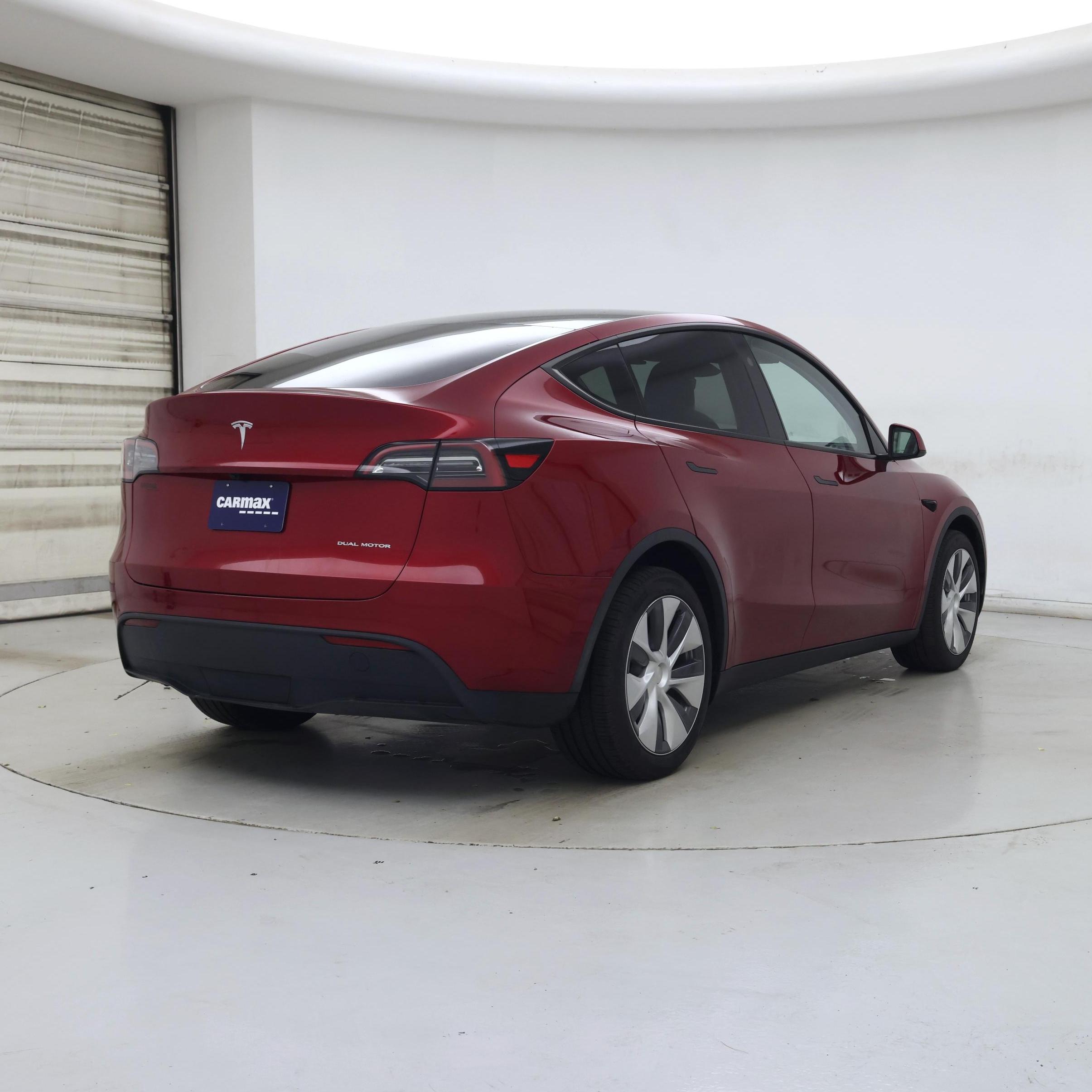 Thumbnail: 2024 Tesla Model Y - 8