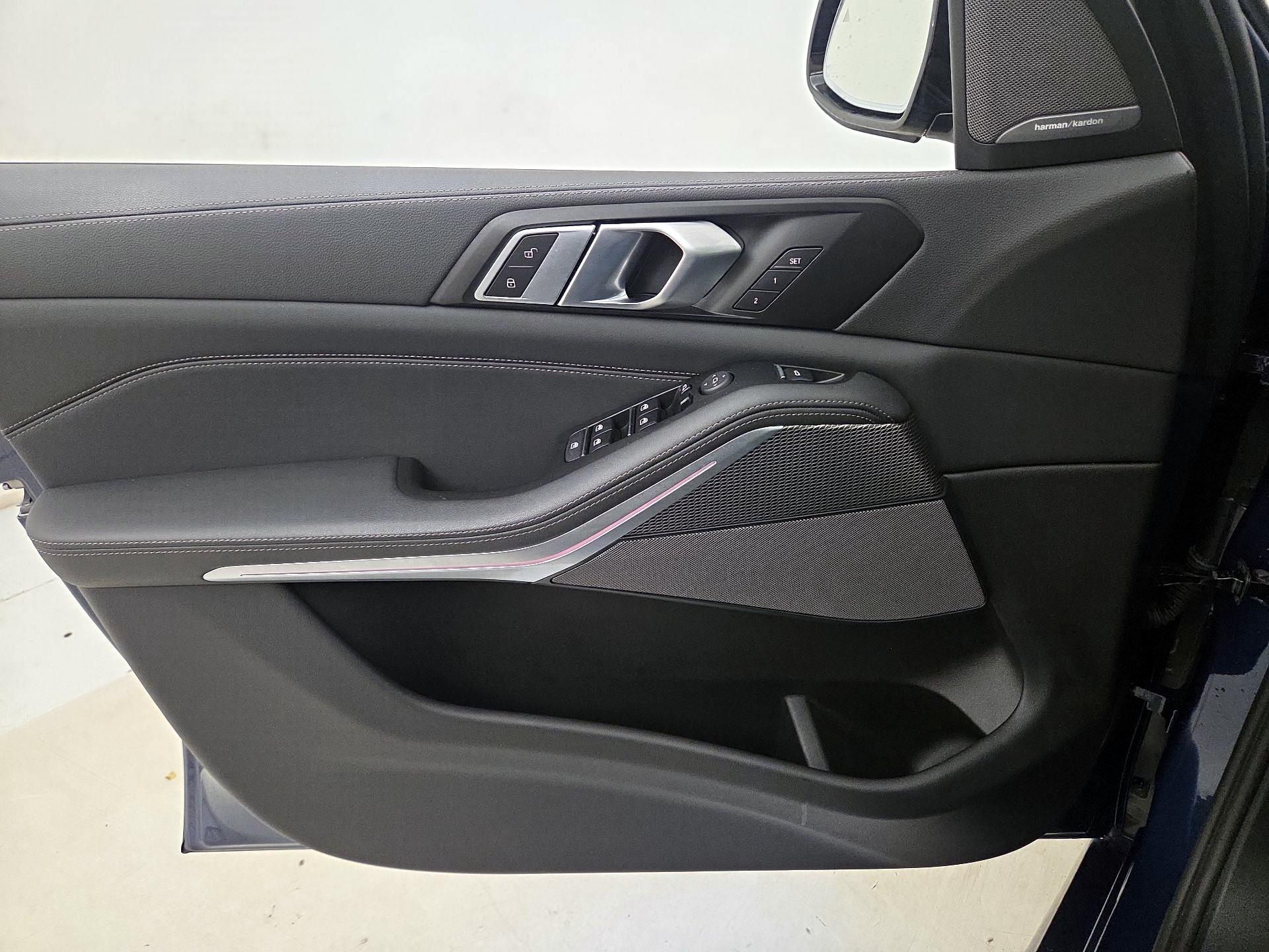 Thumbnail: 2023 BMW X5 - 12