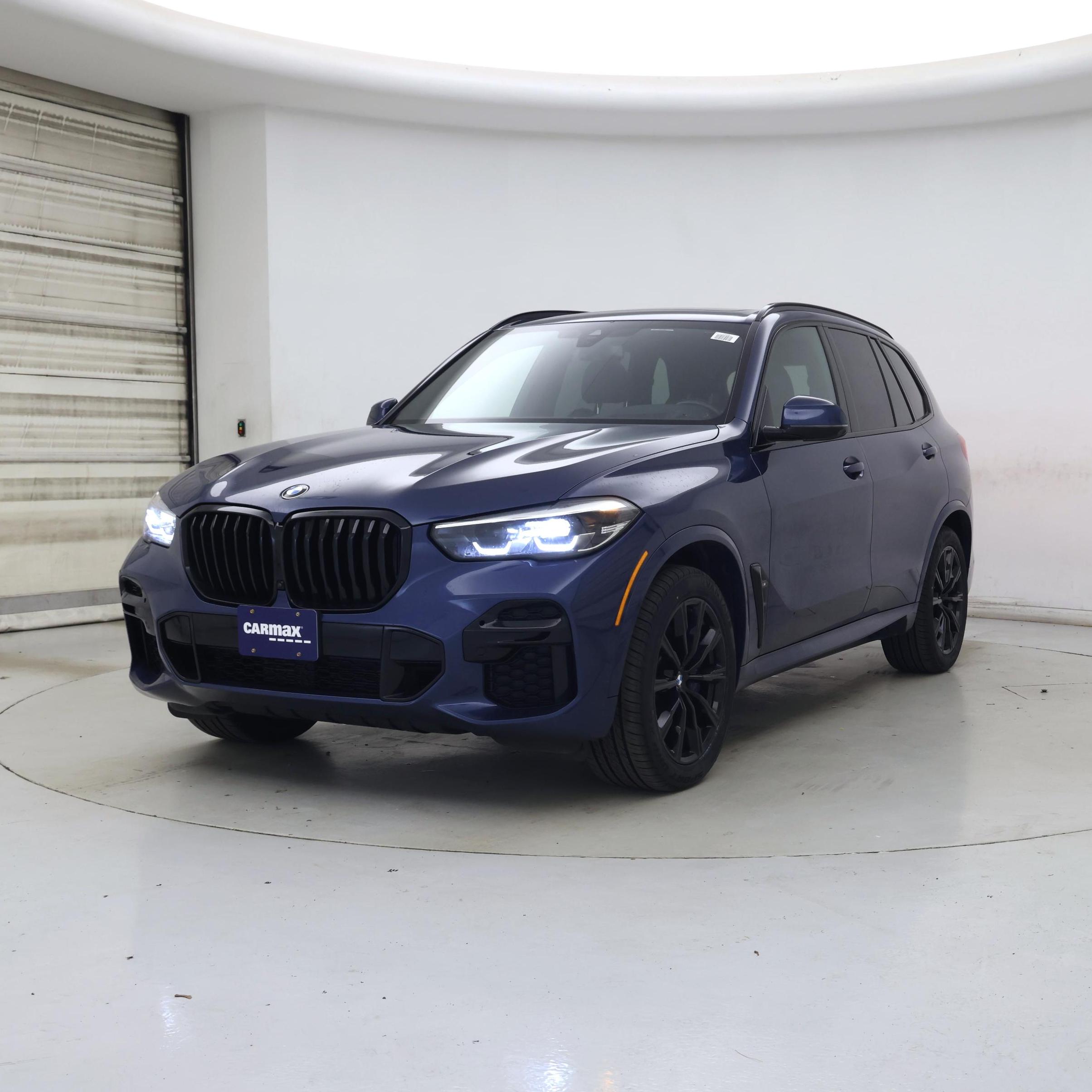 Thumbnail: 2023 BMW X5 - 4