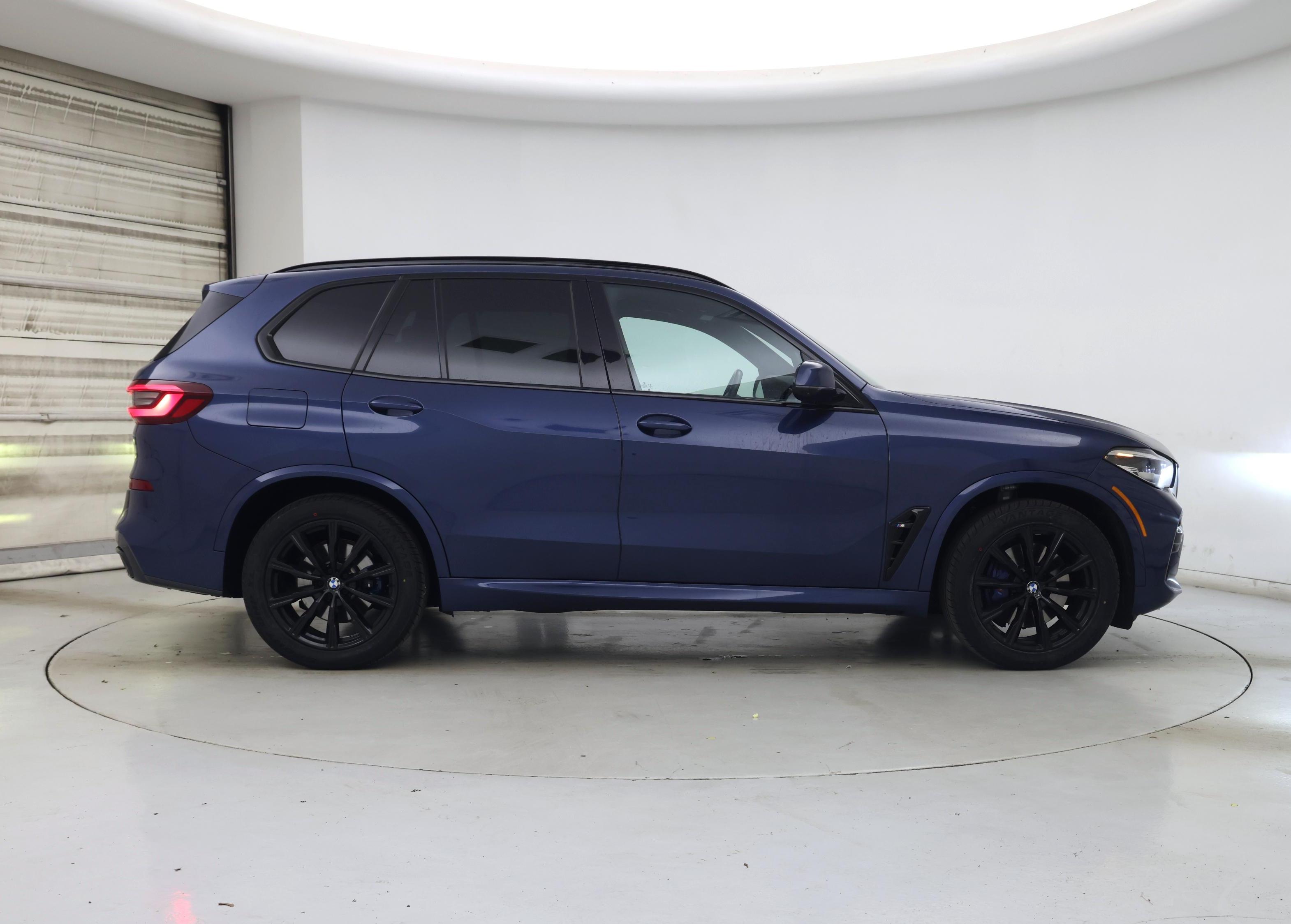 Thumbnail: 2023 BMW X5 - 7