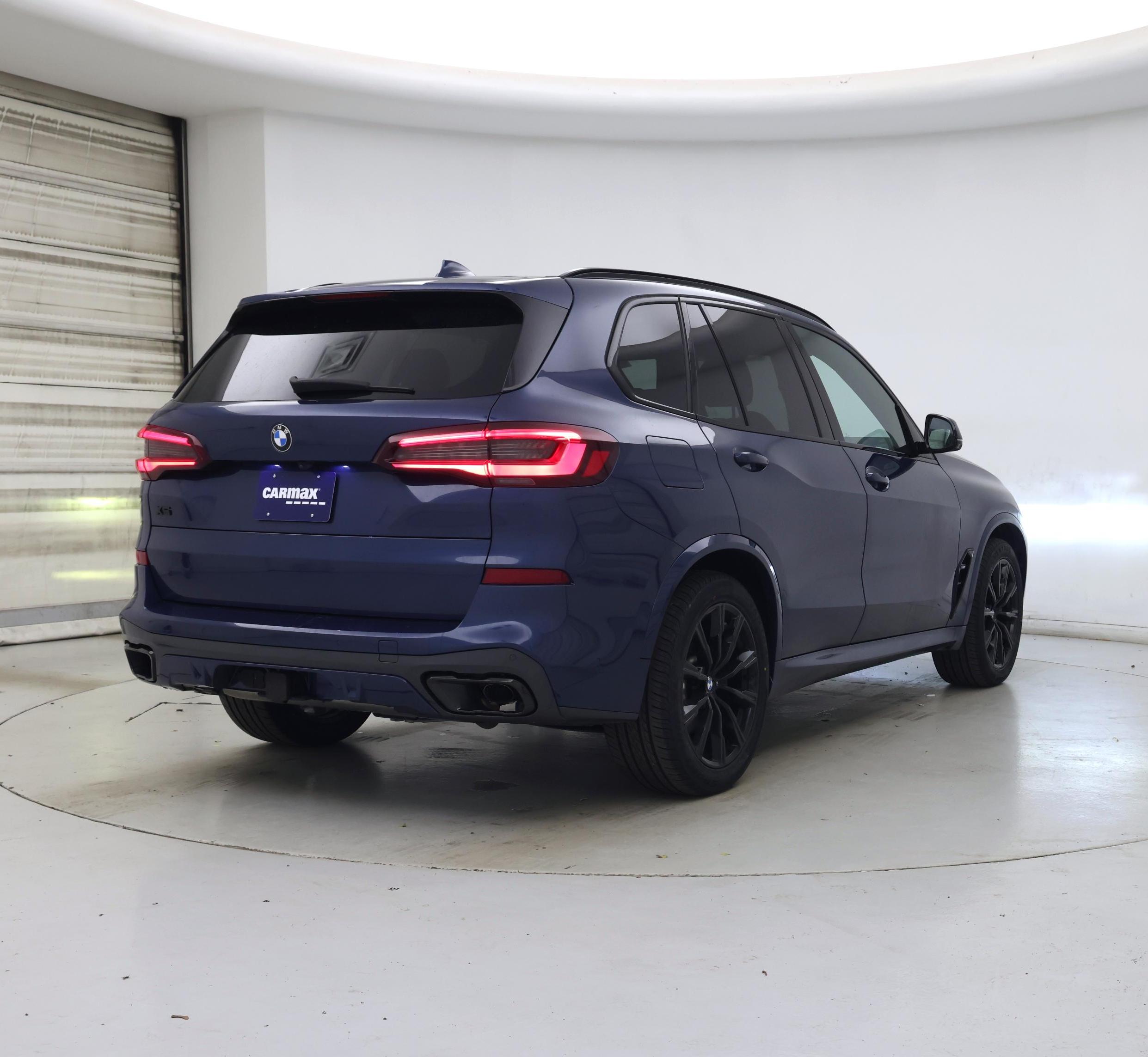 Thumbnail: 2023 BMW X5 - 8