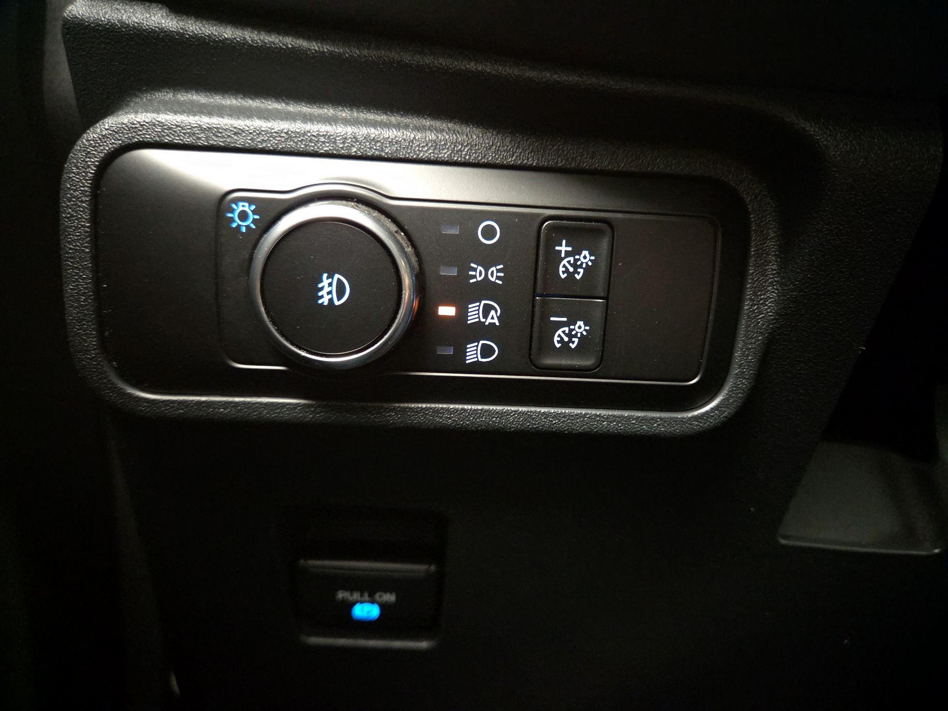 Thumbnail: 2024 Ford Bronco - 13