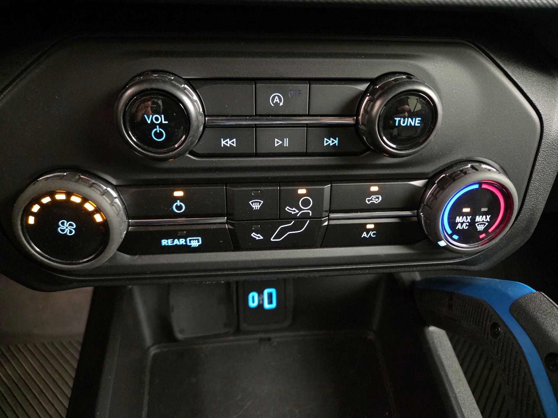 Thumbnail: 2024 Ford Bronco - 16