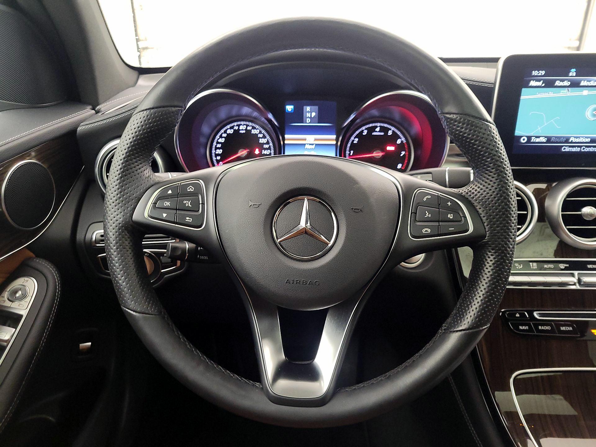 Thumbnail: 2019 Mercedes-Benz GLC - 10