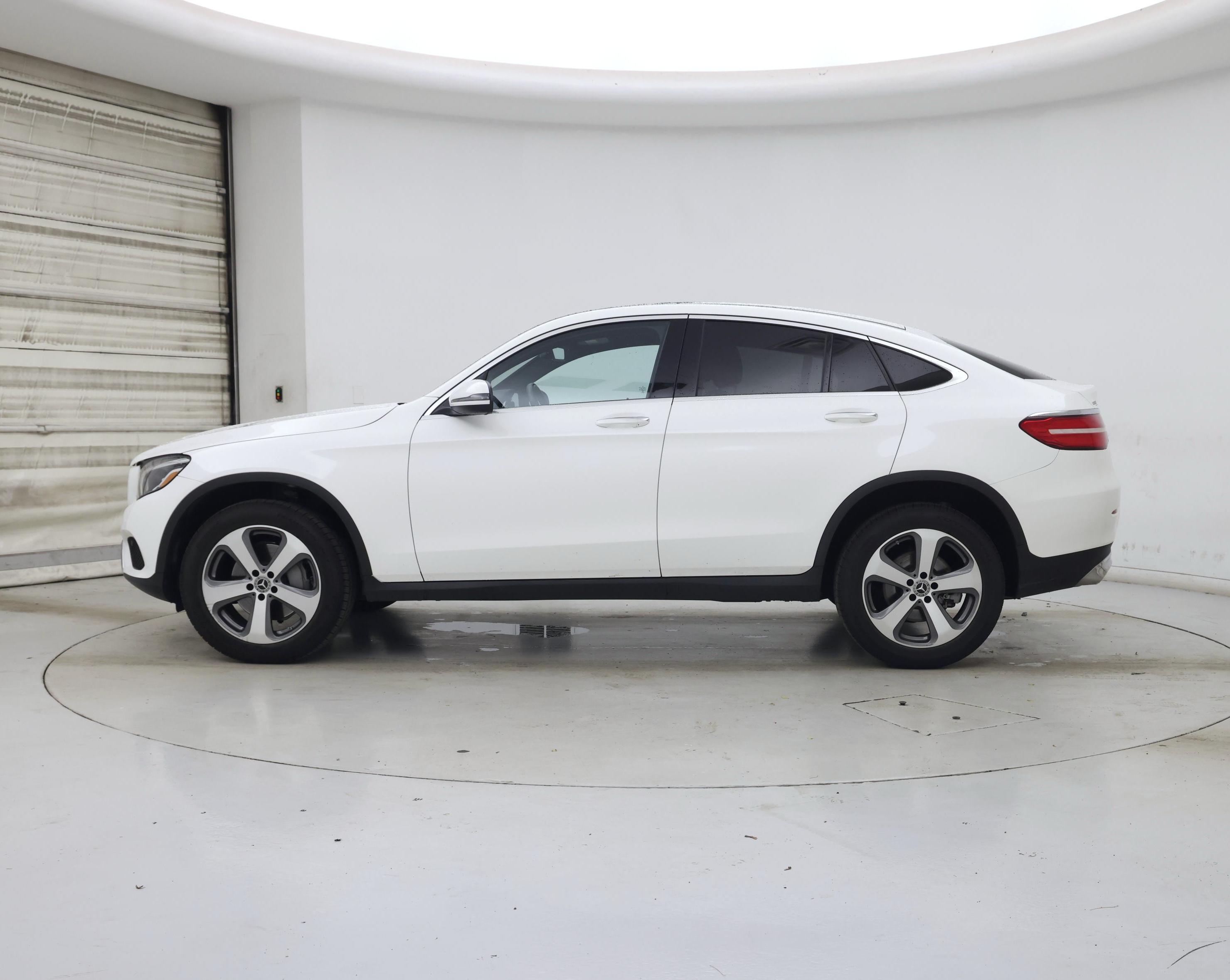 Thumbnail: 2019 Mercedes-Benz GLC - 3