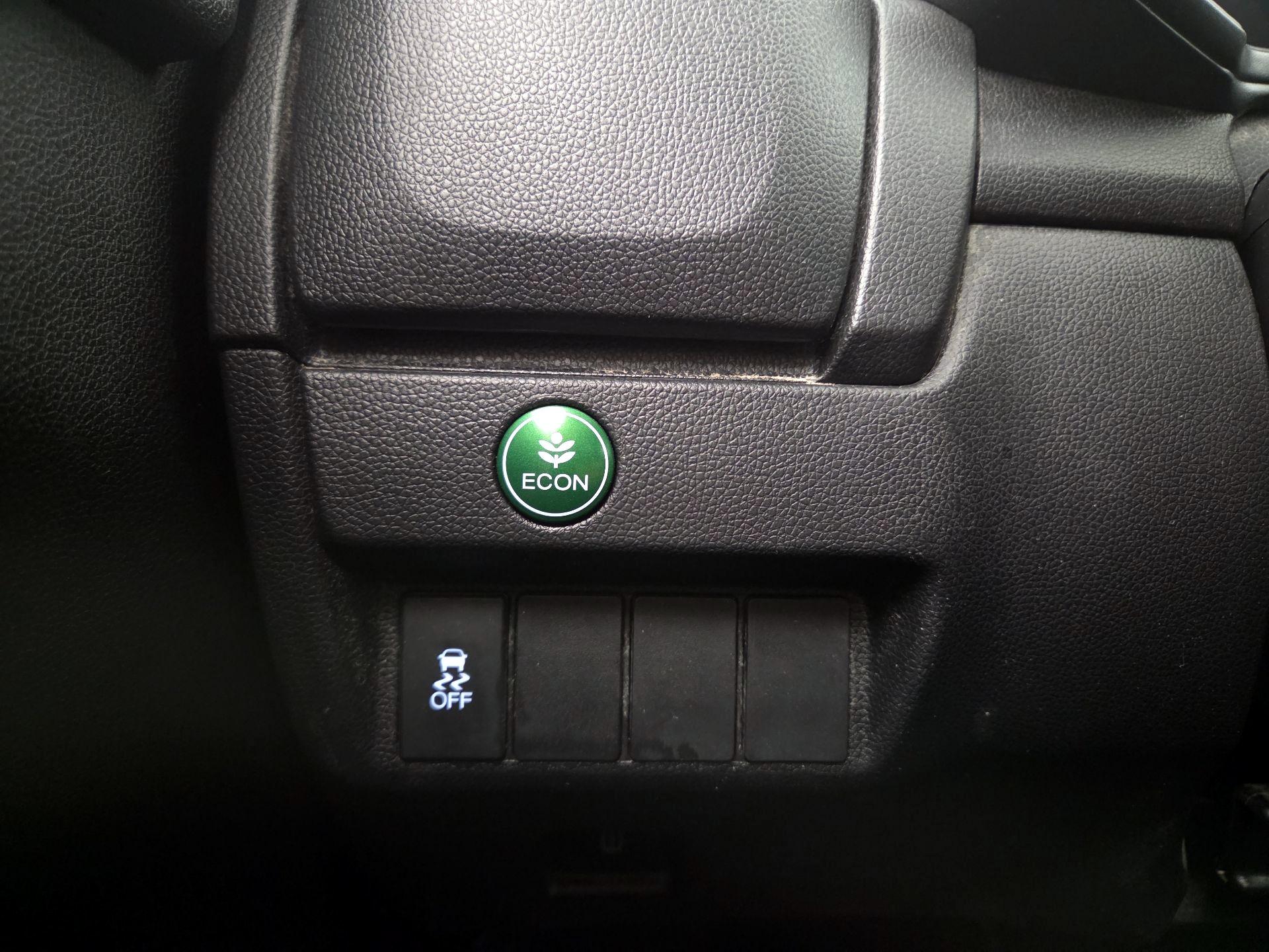 Thumbnail: 2019 Honda Fit - 13