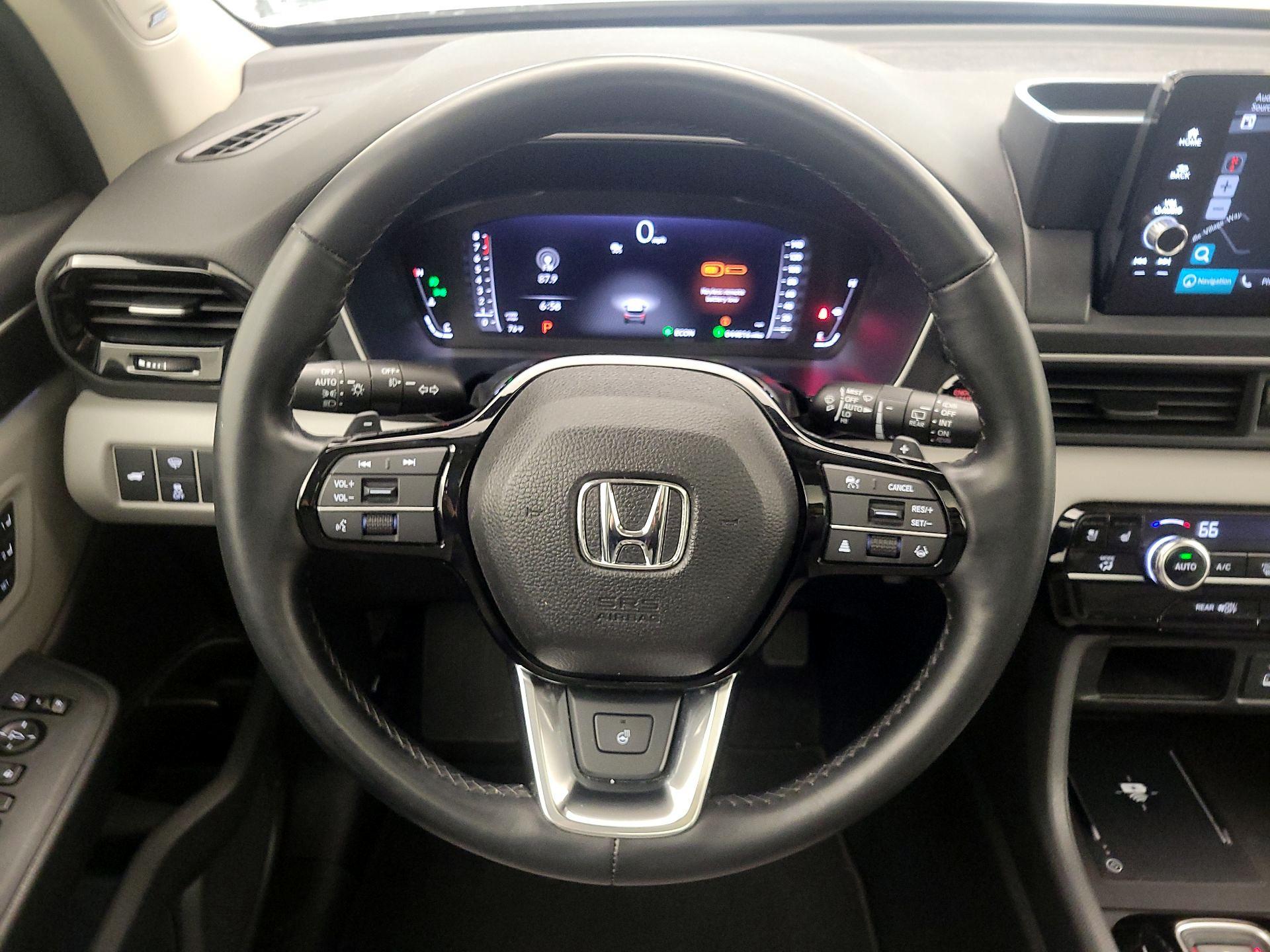 Thumbnail: 2023 Honda Pilot - 10