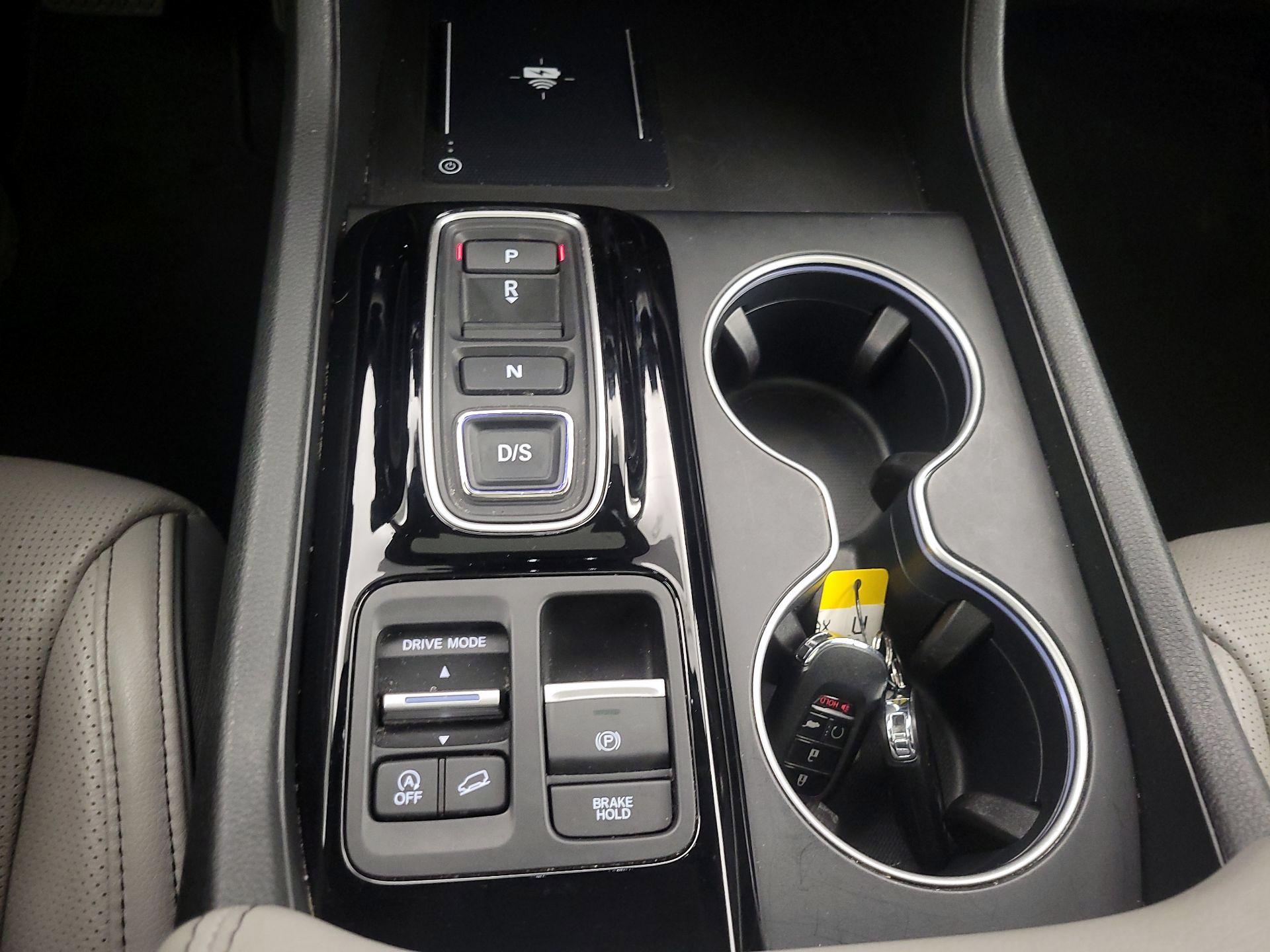 Thumbnail: 2023 Honda Pilot - 18